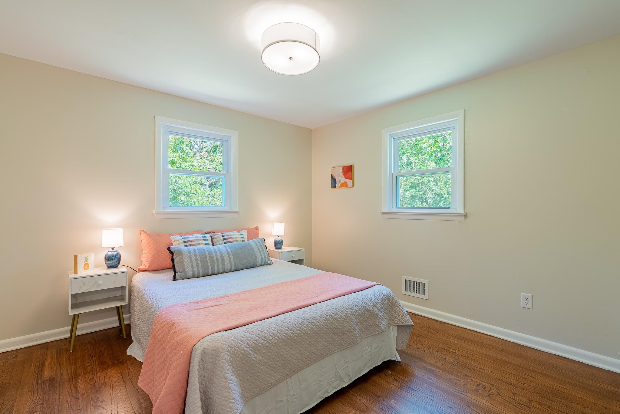 546 LUPTON RD, WOODSTOCK, Virginia 22664, 2 Bedrooms Bedrooms, ,1 BathroomBathrooms,Residential,546 LUPTON RD,681105 MLS # 681105 546 LUPTON RD, WOODSTOCK, Virginia 22664, 2 Bedrooms Bedrooms, ,1 BathroomBathrooms,Residential,546 LUPTON RD,681105 MLS # 681105