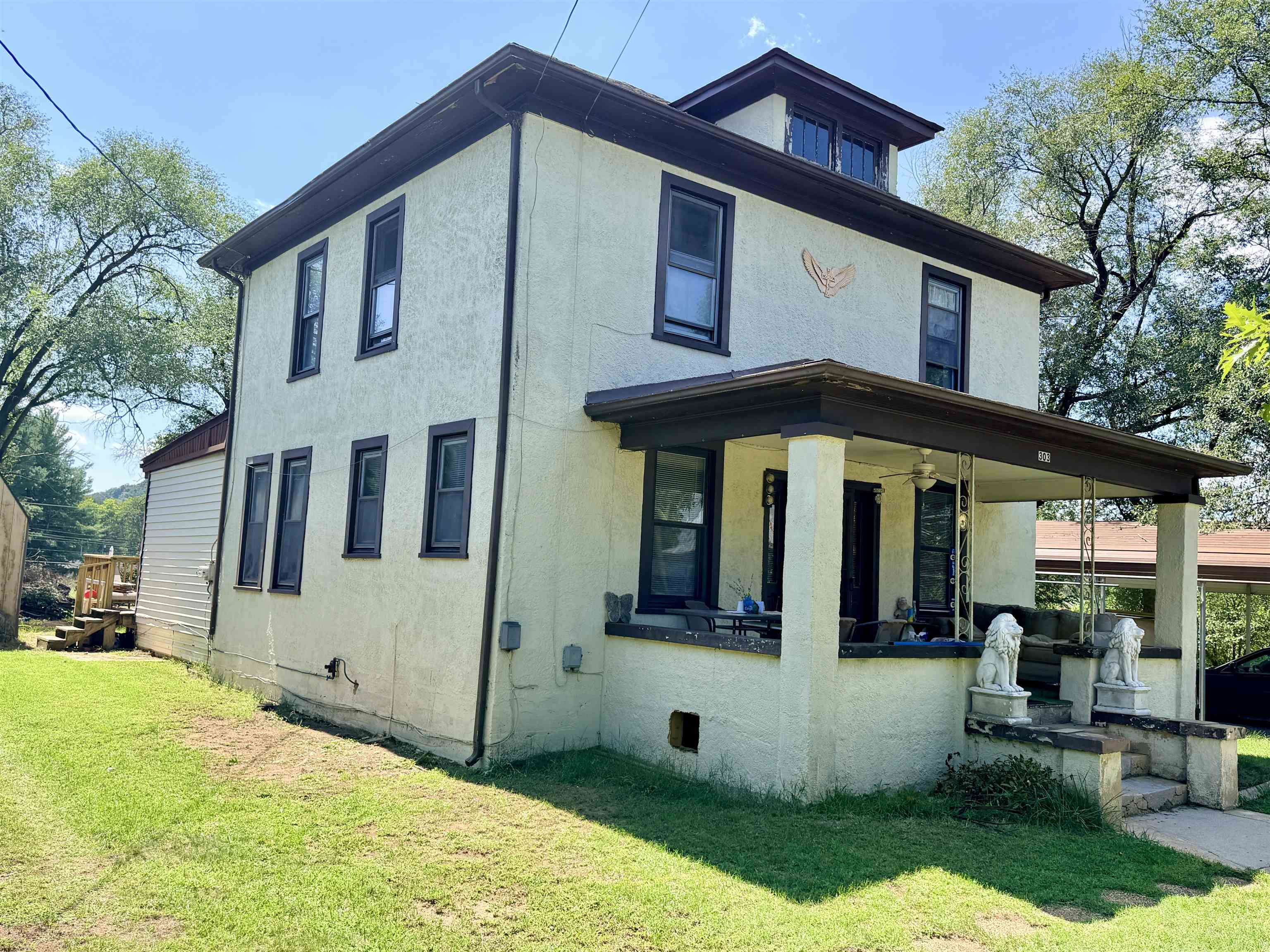 303 4TH ST, GROTTOES, Virginia 24441, 3 Bedrooms Bedrooms, ,1 BathroomBathrooms,Residential,303 4TH ST,681112 MLS # 681112