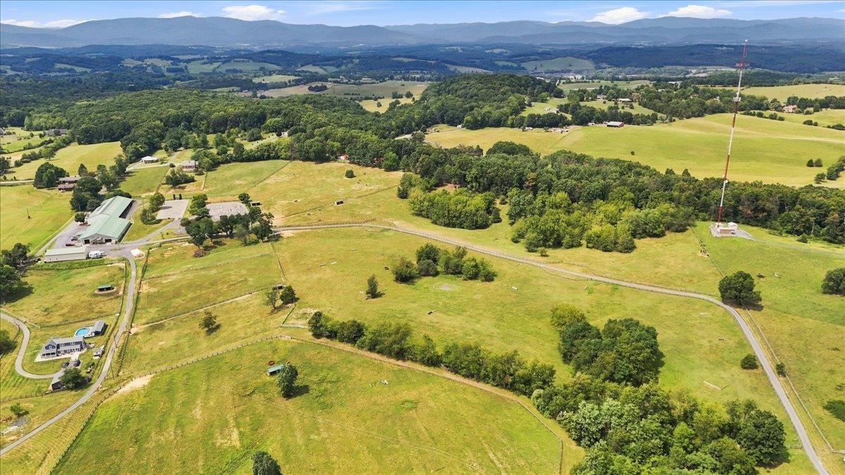 2435 SHUTTERLEE MILL RD, STAUNTON, Virginia 24401, ,Land,2435 SHUTTERLEE MILL RD,681119 MLS # 681119 2435 SHUTTERLEE MILL RD, STAUNTON, Virginia 24401, ,Land,2435 SHUTTERLEE MILL RD,681119 MLS # 681119