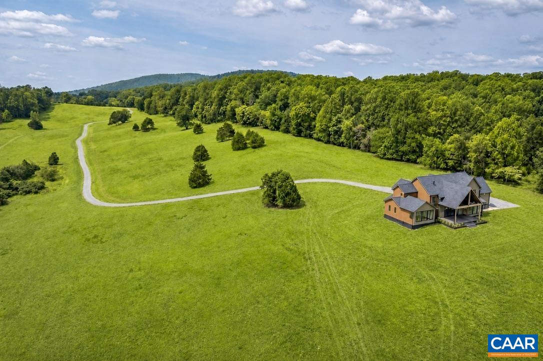 17001 BLUE RIDGE TPK, GORDONSVILLE, Virginia 22942, 4 Bedrooms Bedrooms, ,3 BathroomsBathrooms,Residential,Modena Vale,17001 BLUE RIDGE TPK,681009 MLS # 681009
