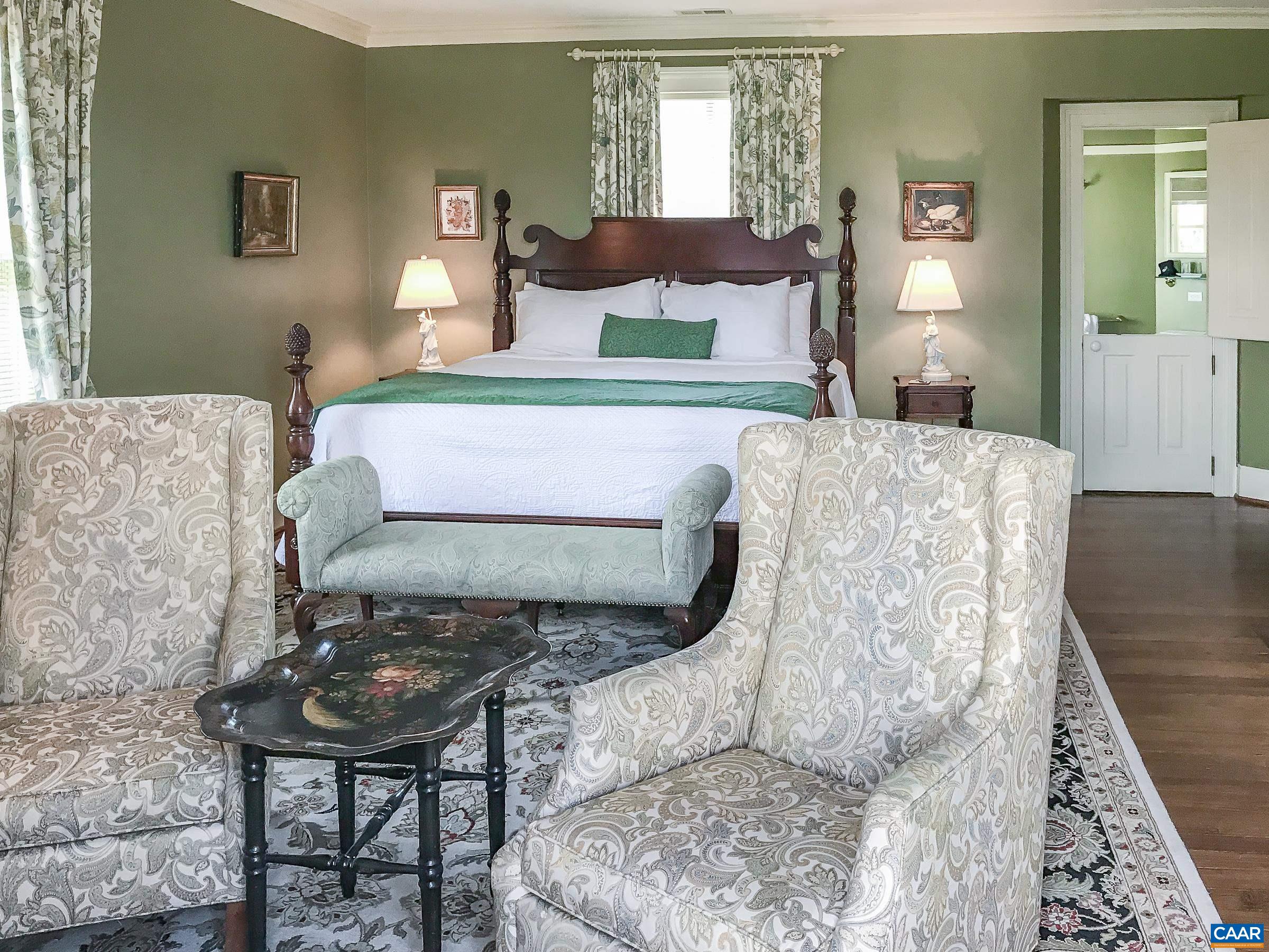 Second floor guest suite 3