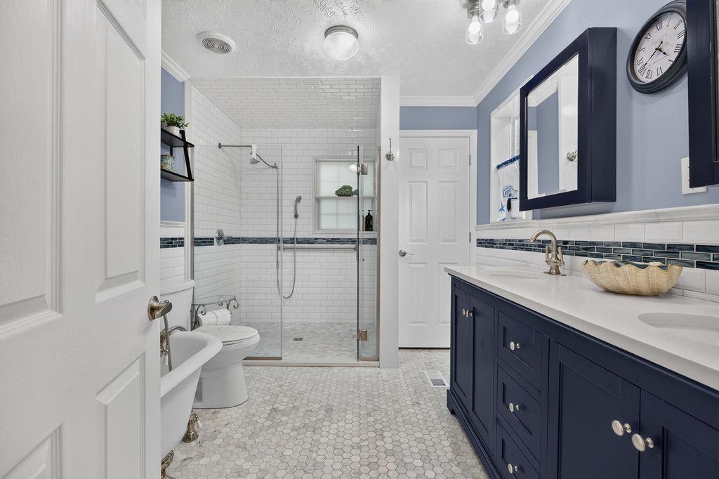 52 CLOVERDALE LN, STUARTS DRAFT, Virginia 24477, 3 Bedrooms Bedrooms, ,2 BathroomsBathrooms,Residential,52 CLOVERDALE LN,681122 MLS # 681122 52 CLOVERDALE LN, STUARTS DRAFT, Virginia 24477, 3 Bedrooms Bedrooms, ,2 BathroomsBathrooms,Residential,52 CLOVERDALE LN,681122 MLS # 681122