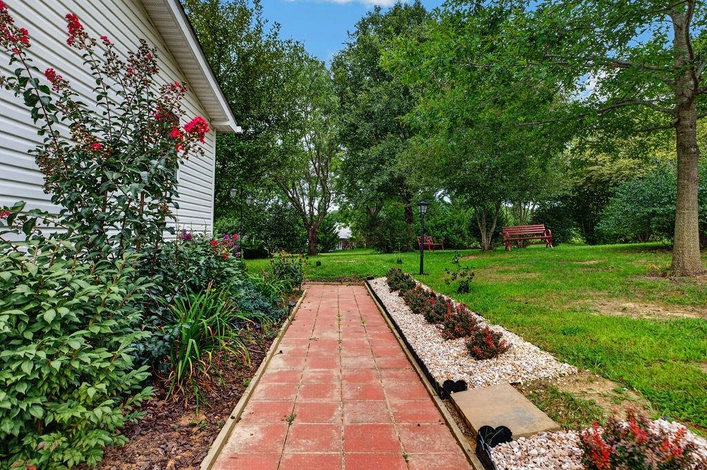 52 CLOVERDALE LN, STUARTS DRAFT, Virginia 24477, 3 Bedrooms Bedrooms, ,2 BathroomsBathrooms,Residential,52 CLOVERDALE LN,681122 MLS # 681122 52 CLOVERDALE LN, STUARTS DRAFT, Virginia 24477, 3 Bedrooms Bedrooms, ,2 BathroomsBathrooms,Residential,52 CLOVERDALE LN,681122 MLS # 681122
