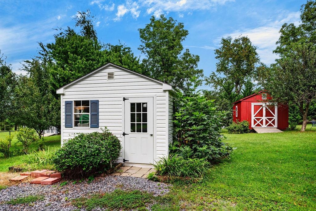 52 CLOVERDALE LN, STUARTS DRAFT, Virginia 24477, 3 Bedrooms Bedrooms, ,2 BathroomsBathrooms,Residential,52 CLOVERDALE LN,681122 MLS # 681122 52 CLOVERDALE LN, STUARTS DRAFT, Virginia 24477, 3 Bedrooms Bedrooms, ,2 BathroomsBathrooms,Residential,52 CLOVERDALE LN,681122 MLS # 681122