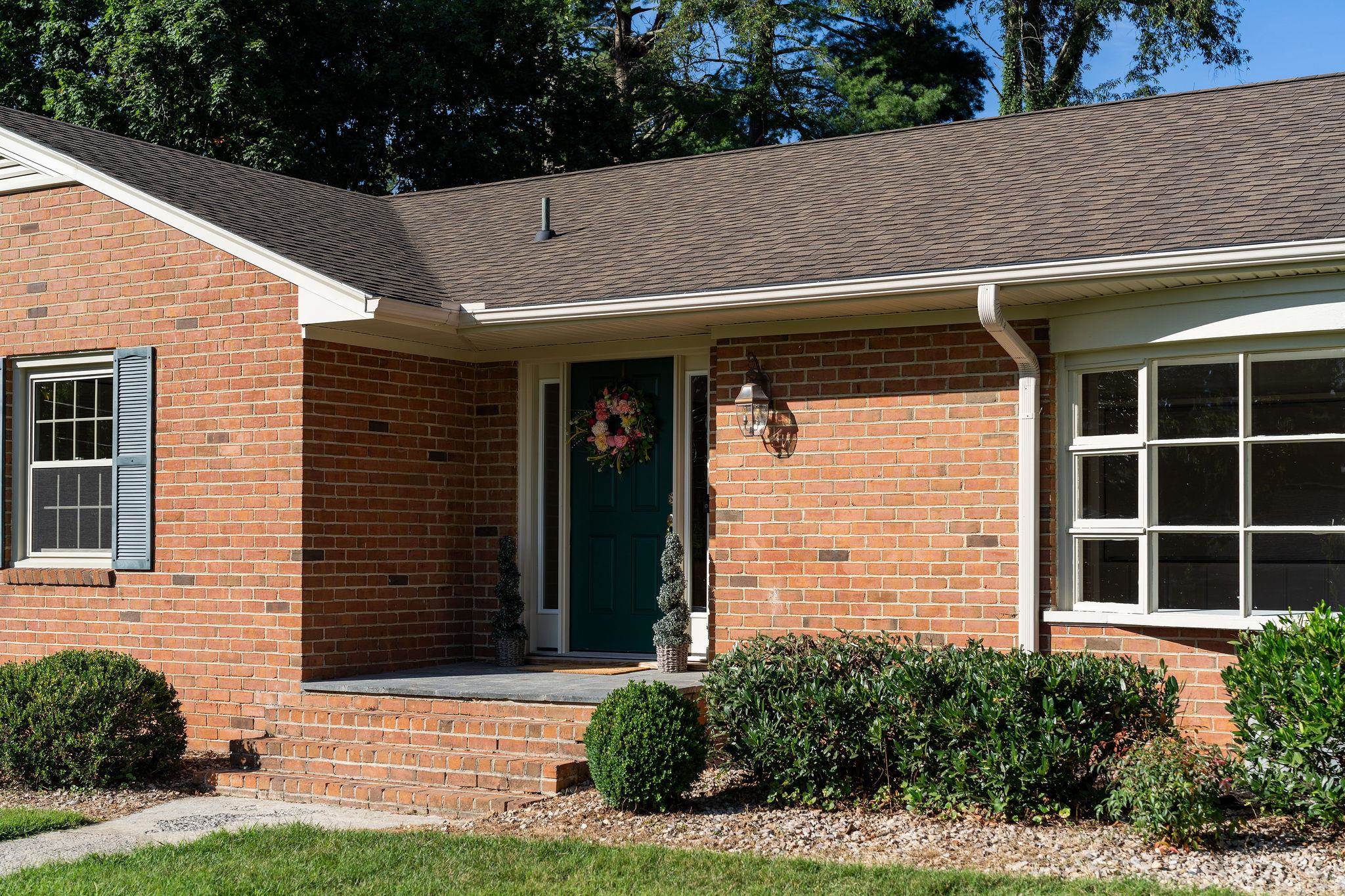 308 RAINBOW DR, STAUNTON, Virginia 24401, 3 Bedrooms Bedrooms, ,3 BathroomsBathrooms,Residential,308 RAINBOW DR,681124 MLS # 681124 308 RAINBOW DR, STAUNTON, Virginia 24401, 3 Bedrooms Bedrooms, ,3 BathroomsBathrooms,Residential,308 RAINBOW DR,681124 MLS # 681124