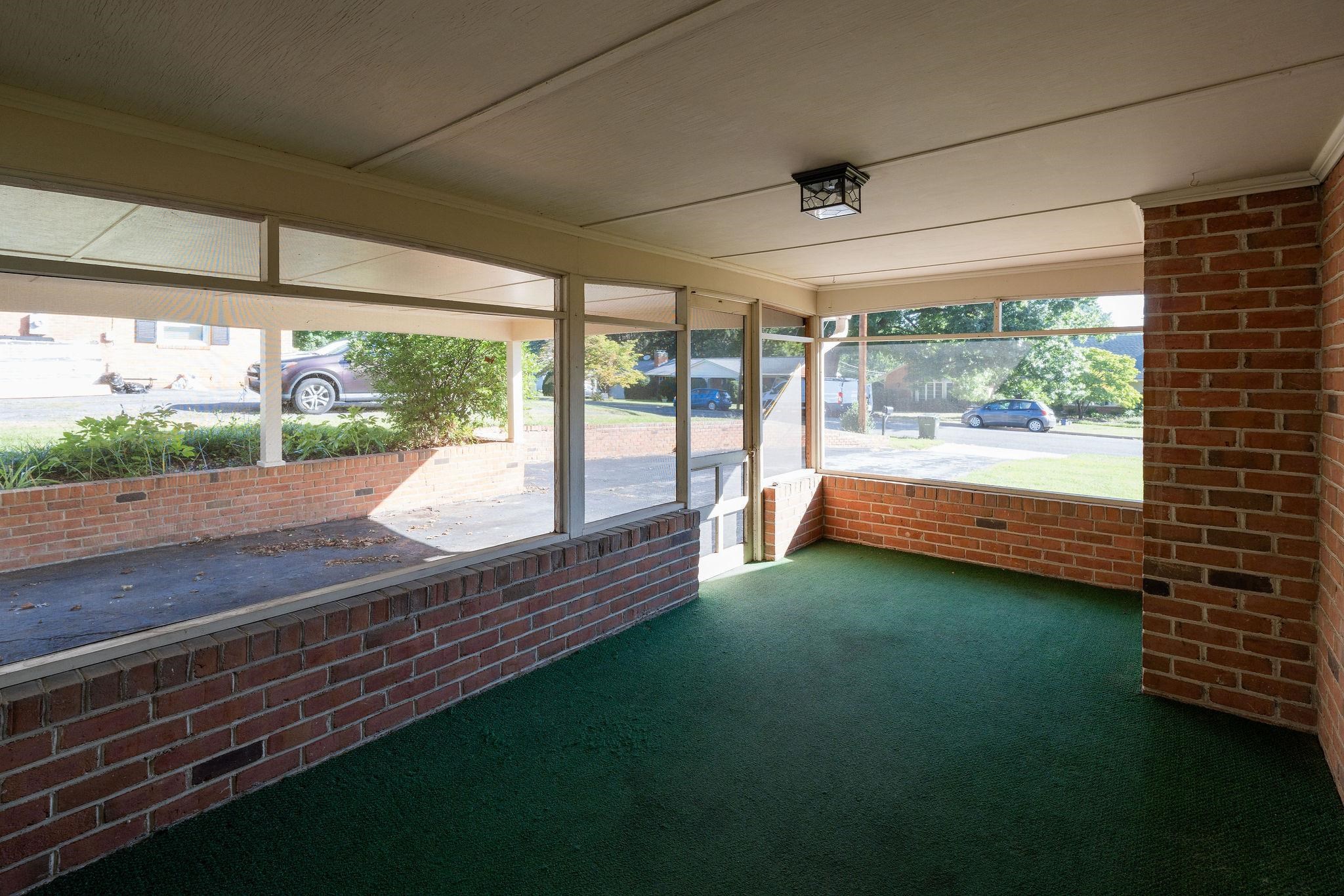 308 RAINBOW DR, STAUNTON, Virginia 24401, 3 Bedrooms Bedrooms, ,3 BathroomsBathrooms,Residential,308 RAINBOW DR,681124 MLS # 681124 308 RAINBOW DR, STAUNTON, Virginia 24401, 3 Bedrooms Bedrooms, ,3 BathroomsBathrooms,Residential,308 RAINBOW DR,681124 MLS # 681124