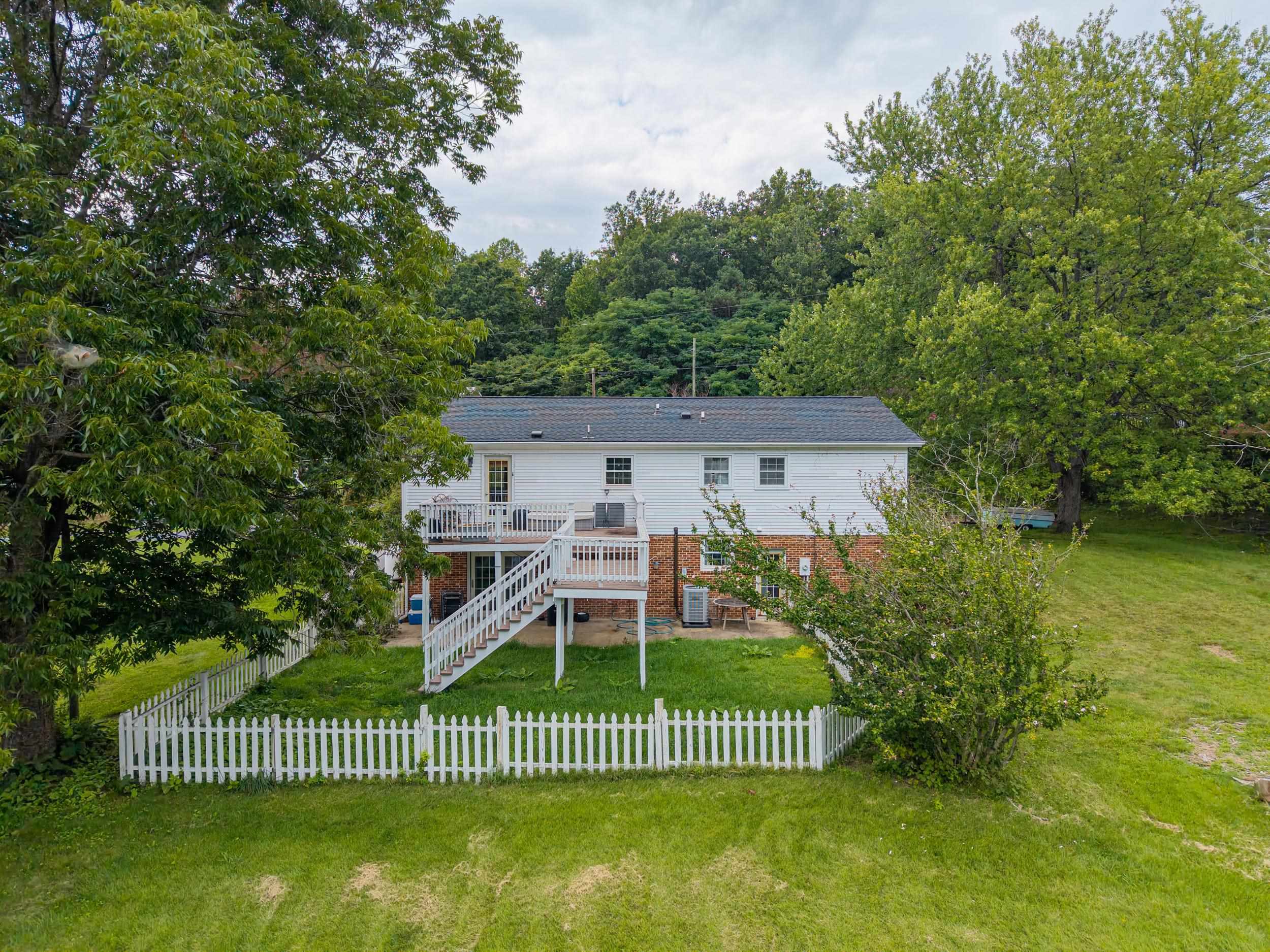 20448 MT PLEASANT RD, ELKTON, Virginia 22827, 5 Bedrooms Bedrooms, ,3 BathroomsBathrooms,Residential,20448 MT PLEASANT RD,681125 MLS # 681125 20448 MT PLEASANT RD, ELKTON, Virginia 22827, 5 Bedrooms Bedrooms, ,3 BathroomsBathrooms,Residential,20448 MT PLEASANT RD,681125 MLS # 681125