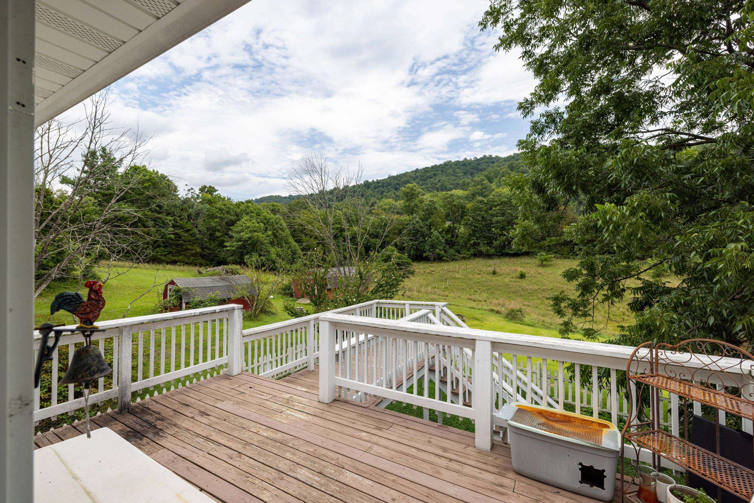20448 MT PLEASANT RD, ELKTON, Virginia 22827, 5 Bedrooms Bedrooms, ,3 BathroomsBathrooms,Residential,20448 MT PLEASANT RD,681125 MLS # 681125 20448 MT PLEASANT RD, ELKTON, Virginia 22827, 5 Bedrooms Bedrooms, ,3 BathroomsBathrooms,Residential,20448 MT PLEASANT RD,681125 MLS # 681125