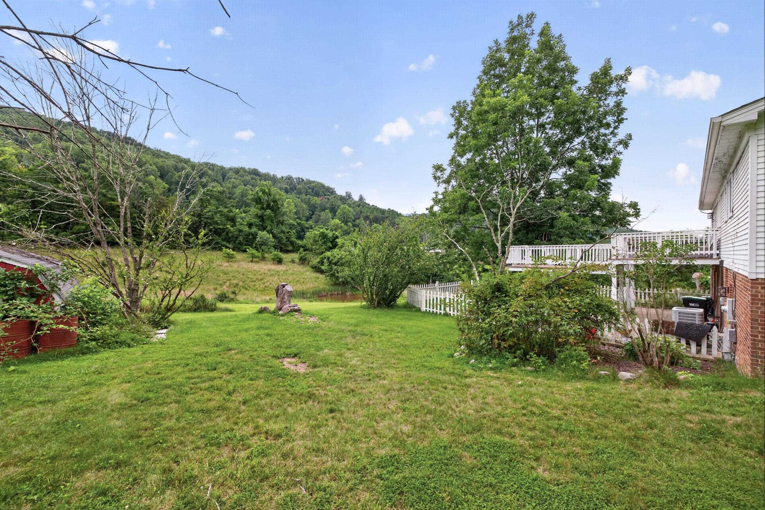 20448 MT PLEASANT RD, ELKTON, Virginia 22827, 5 Bedrooms Bedrooms, ,3 BathroomsBathrooms,Residential,20448 MT PLEASANT RD,681125 MLS # 681125 20448 MT PLEASANT RD, ELKTON, Virginia 22827, 5 Bedrooms Bedrooms, ,3 BathroomsBathrooms,Residential,20448 MT PLEASANT RD,681125 MLS # 681125