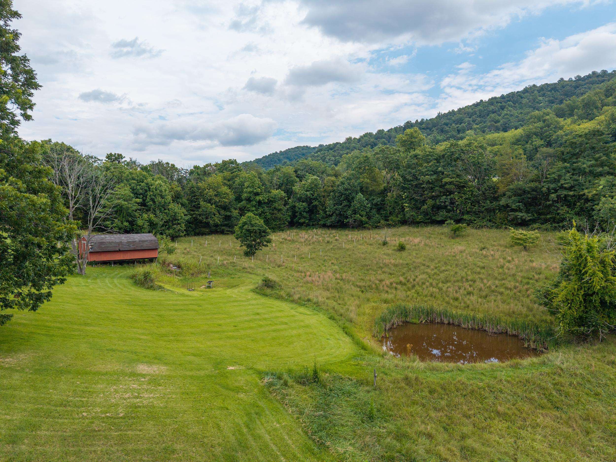 20448 MT PLEASANT RD, ELKTON, Virginia 22827, 5 Bedrooms Bedrooms, ,3 BathroomsBathrooms,Residential,20448 MT PLEASANT RD,681125 MLS # 681125 20448 MT PLEASANT RD, ELKTON, Virginia 22827, 5 Bedrooms Bedrooms, ,3 BathroomsBathrooms,Residential,20448 MT PLEASANT RD,681125 MLS # 681125