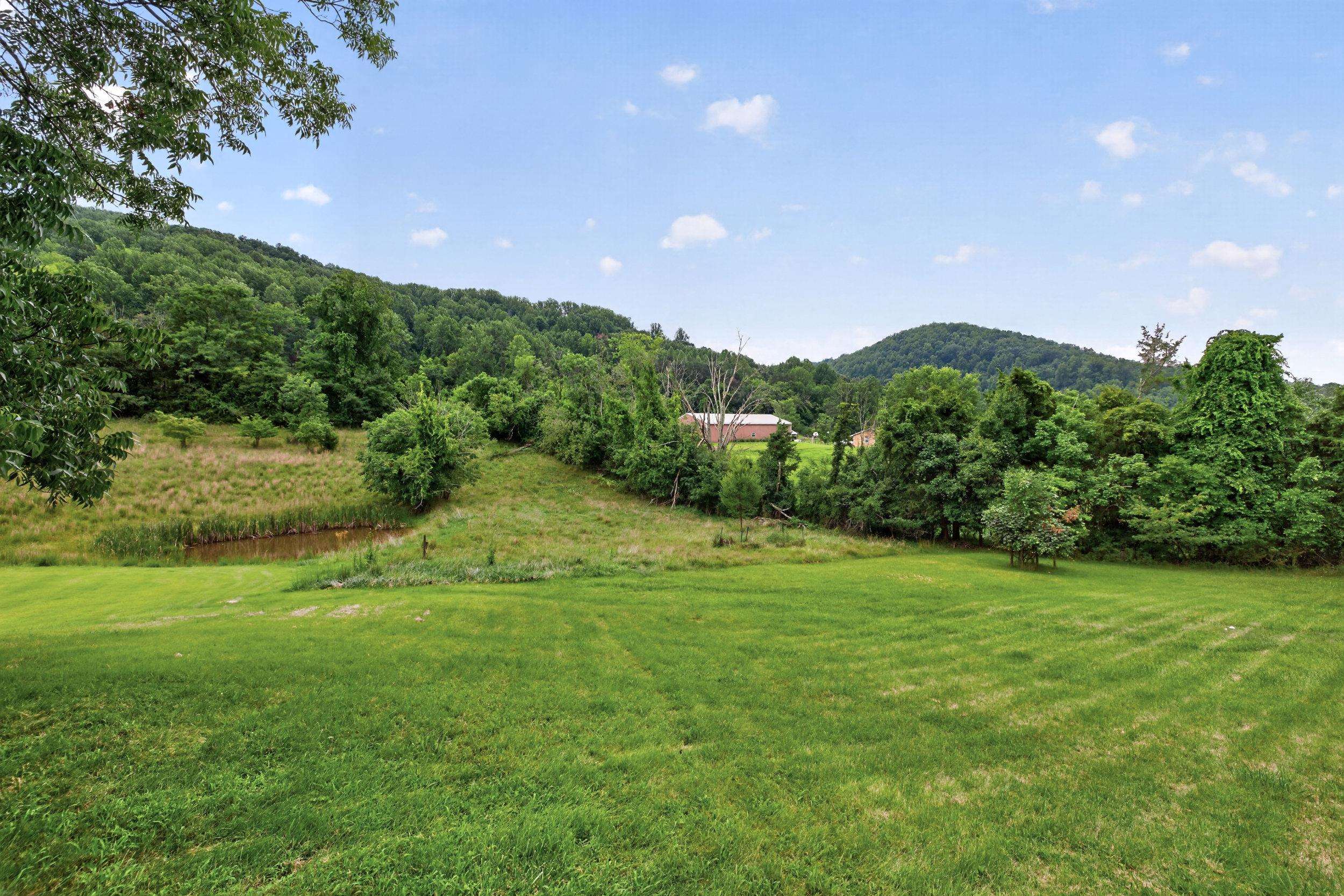 20448 MT PLEASANT RD, ELKTON, Virginia 22827, 5 Bedrooms Bedrooms, ,3 BathroomsBathrooms,Residential,20448 MT PLEASANT RD,681125 MLS # 681125 20448 MT PLEASANT RD, ELKTON, Virginia 22827, 5 Bedrooms Bedrooms, ,3 BathroomsBathrooms,Residential,20448 MT PLEASANT RD,681125 MLS # 681125