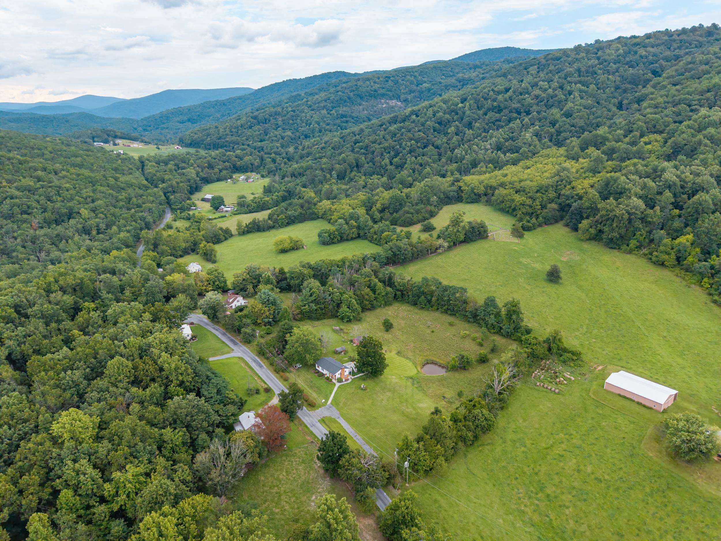20448 MT PLEASANT RD, ELKTON, Virginia 22827, 5 Bedrooms Bedrooms, ,3 BathroomsBathrooms,Residential,20448 MT PLEASANT RD,681125 MLS # 681125 20448 MT PLEASANT RD, ELKTON, Virginia 22827, 5 Bedrooms Bedrooms, ,3 BathroomsBathrooms,Residential,20448 MT PLEASANT RD,681125 MLS # 681125