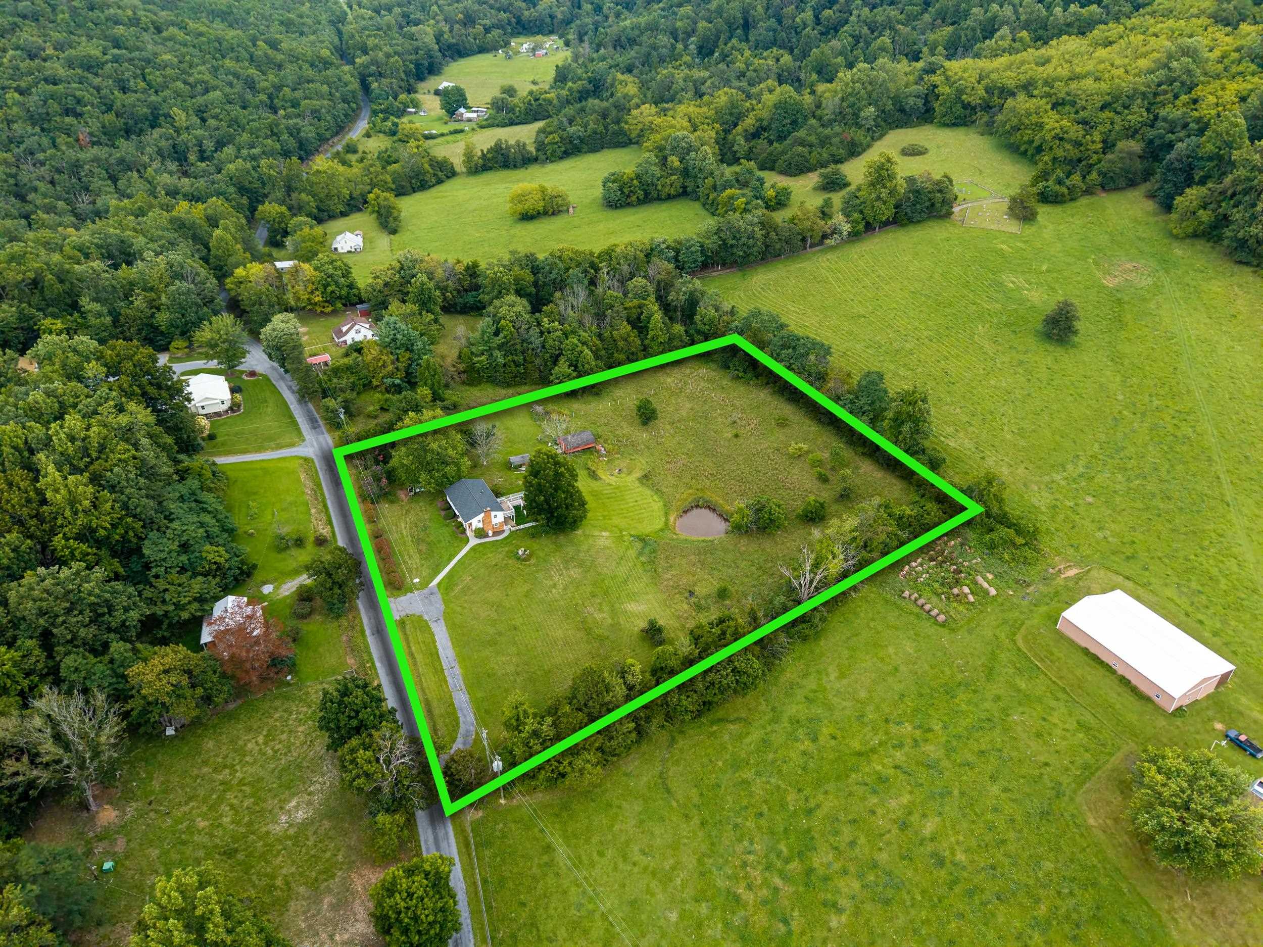 20448 MT PLEASANT RD, ELKTON, Virginia 22827, 5 Bedrooms Bedrooms, ,3 BathroomsBathrooms,Residential,20448 MT PLEASANT RD,681125 MLS # 681125 20448 MT PLEASANT RD, ELKTON, Virginia 22827, 5 Bedrooms Bedrooms, ,3 BathroomsBathrooms,Residential,20448 MT PLEASANT RD,681125 MLS # 681125