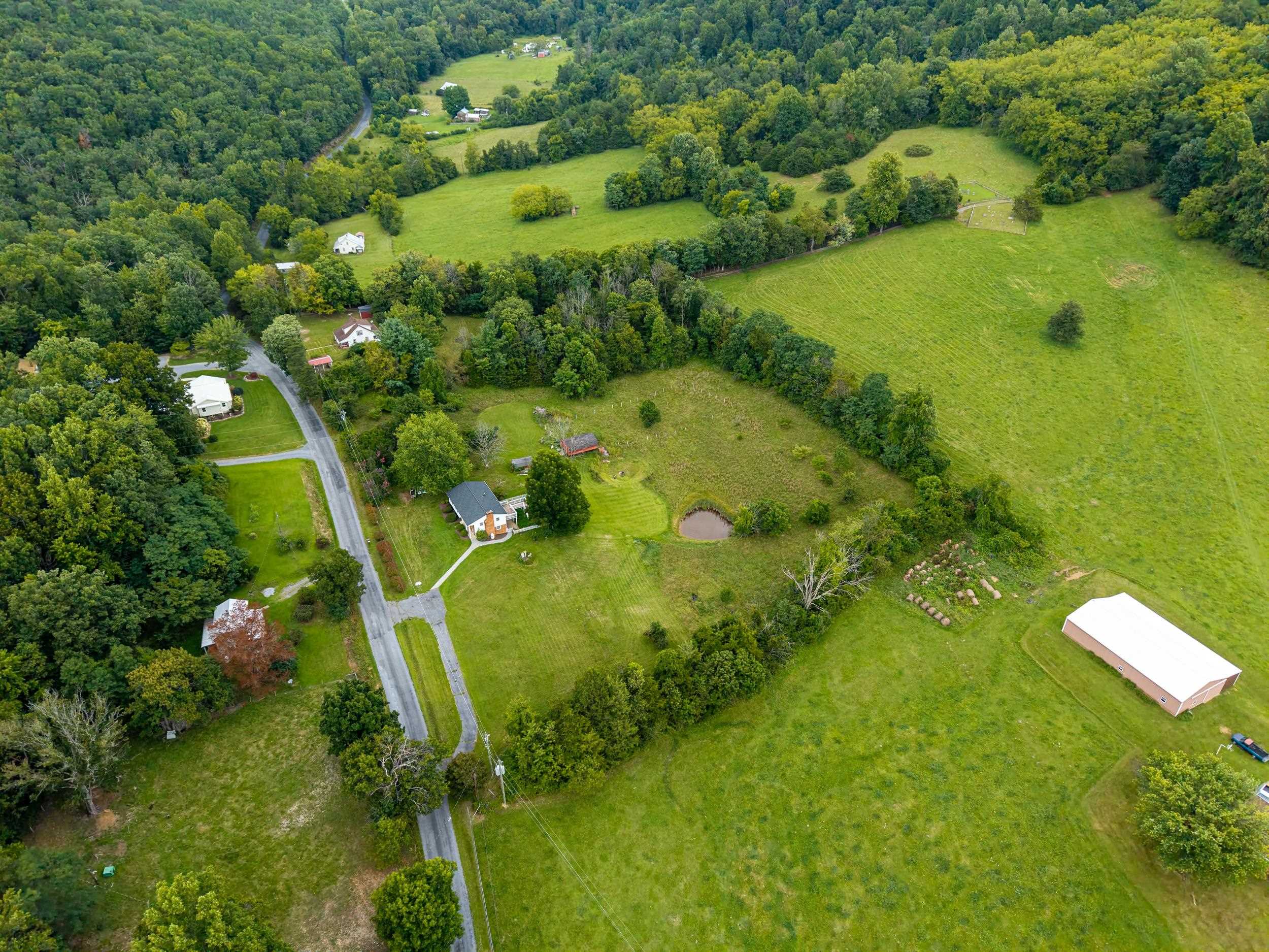 20448 MT PLEASANT RD, ELKTON, Virginia 22827, 5 Bedrooms Bedrooms, ,3 BathroomsBathrooms,Residential,20448 MT PLEASANT RD,681125 MLS # 681125 20448 MT PLEASANT RD, ELKTON, Virginia 22827, 5 Bedrooms Bedrooms, ,3 BathroomsBathrooms,Residential,20448 MT PLEASANT RD,681125 MLS # 681125