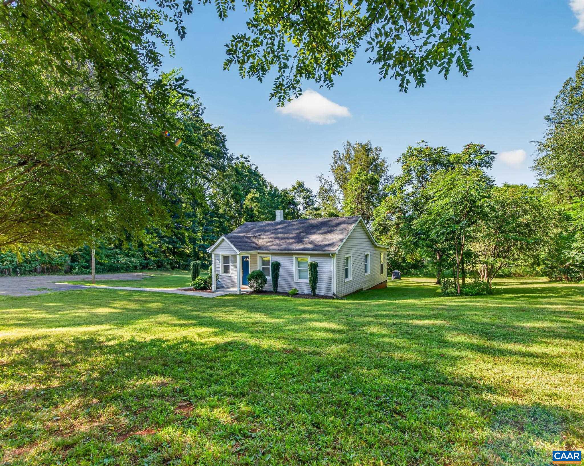 8696 HOWARDSVILLE TPKE, SCHUYLER, Virginia 22969, 3 Bedrooms Bedrooms, ,1 BathroomBathrooms,Residential,8696 HOWARDSVILLE TPKE,681126 MLS # 681126 8696 HOWARDSVILLE TPKE, SCHUYLER, Virginia 22969, 3 Bedrooms Bedrooms, ,1 BathroomBathrooms,Residential,8696 HOWARDSVILLE TPKE,681126 MLS # 681126