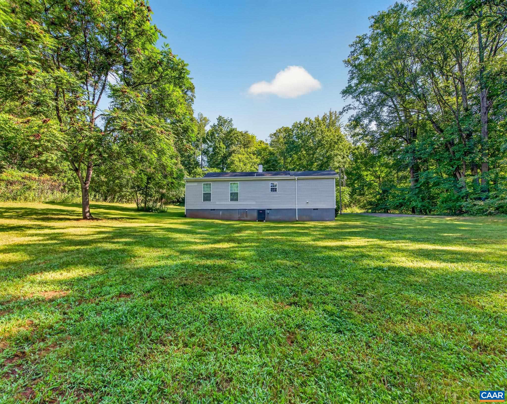8696 HOWARDSVILLE TPKE, SCHUYLER, Virginia 22969, 3 Bedrooms Bedrooms, ,1 BathroomBathrooms,Residential,8696 HOWARDSVILLE TPKE,681126 MLS # 681126 8696 HOWARDSVILLE TPKE, SCHUYLER, Virginia 22969, 3 Bedrooms Bedrooms, ,1 BathroomBathrooms,Residential,8696 HOWARDSVILLE TPKE,681126 MLS # 681126