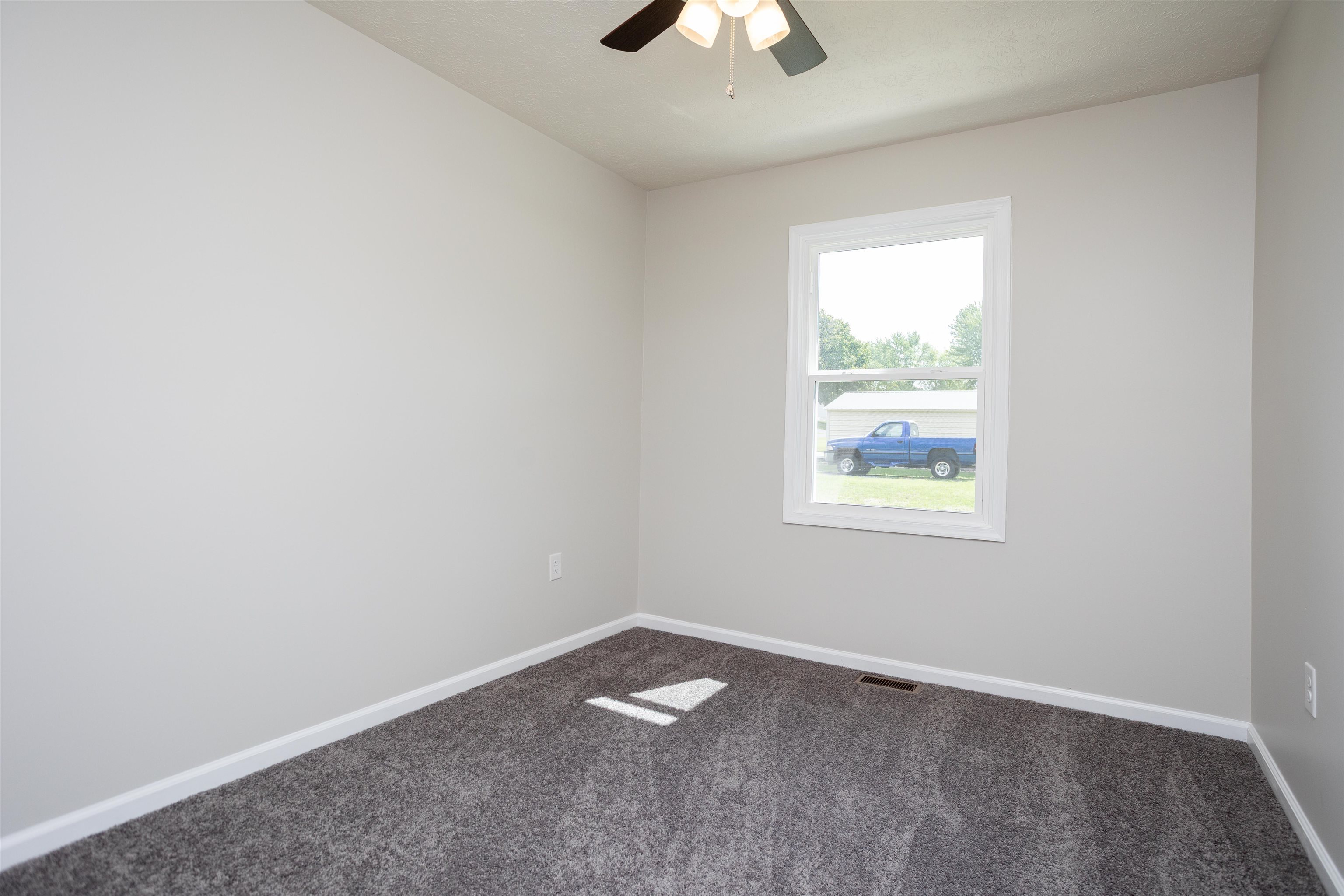 176 FOURTH ST, BROADWAY, Virginia 22815, 4 Bedrooms Bedrooms, ,1 BathroomBathrooms,Residential,176 FOURTH ST,681127 MLS # 681127