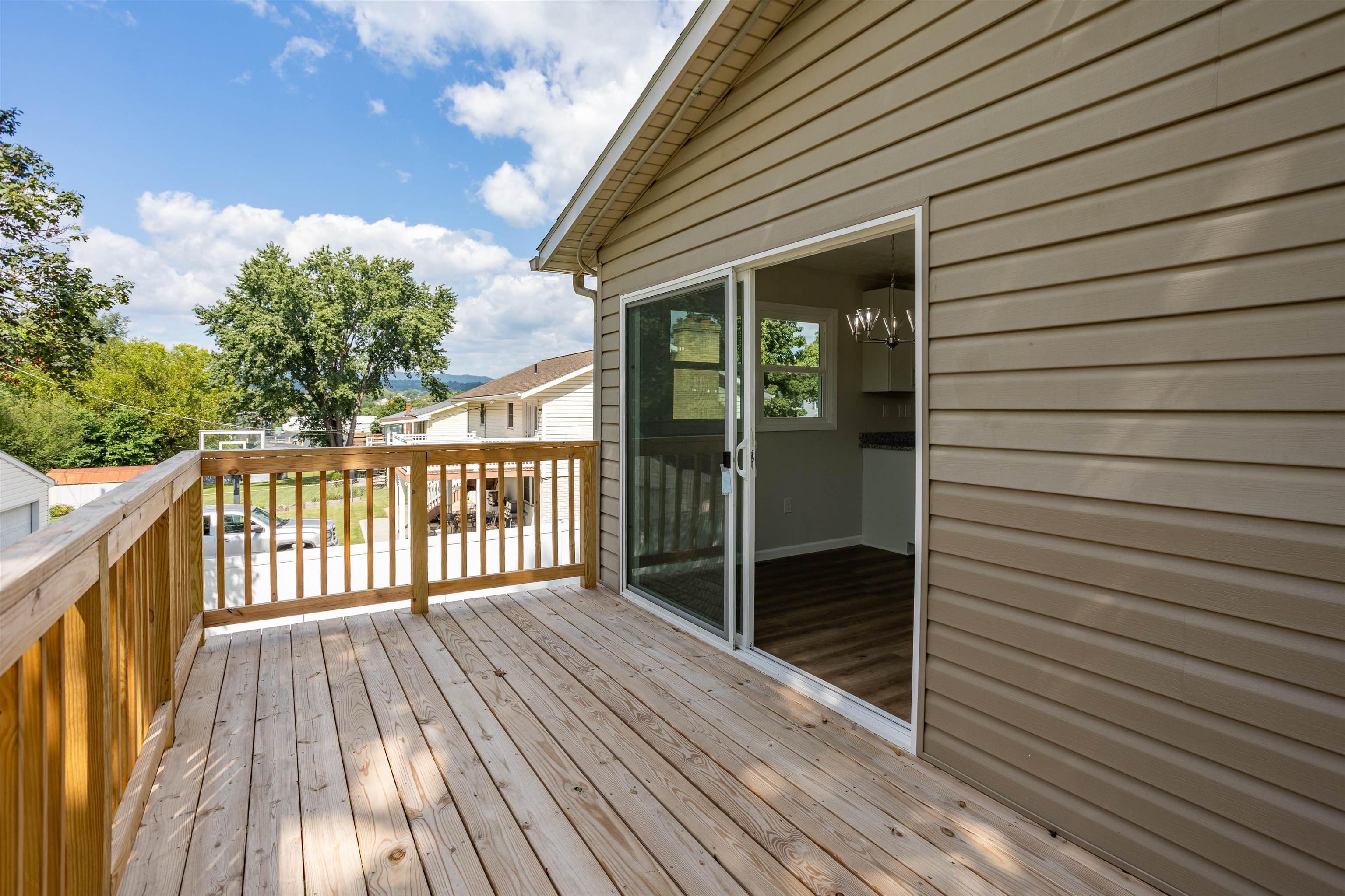 176 FOURTH ST, BROADWAY, Virginia 22815, 4 Bedrooms Bedrooms, ,1 BathroomBathrooms,Residential,176 FOURTH ST,681127 MLS # 681127