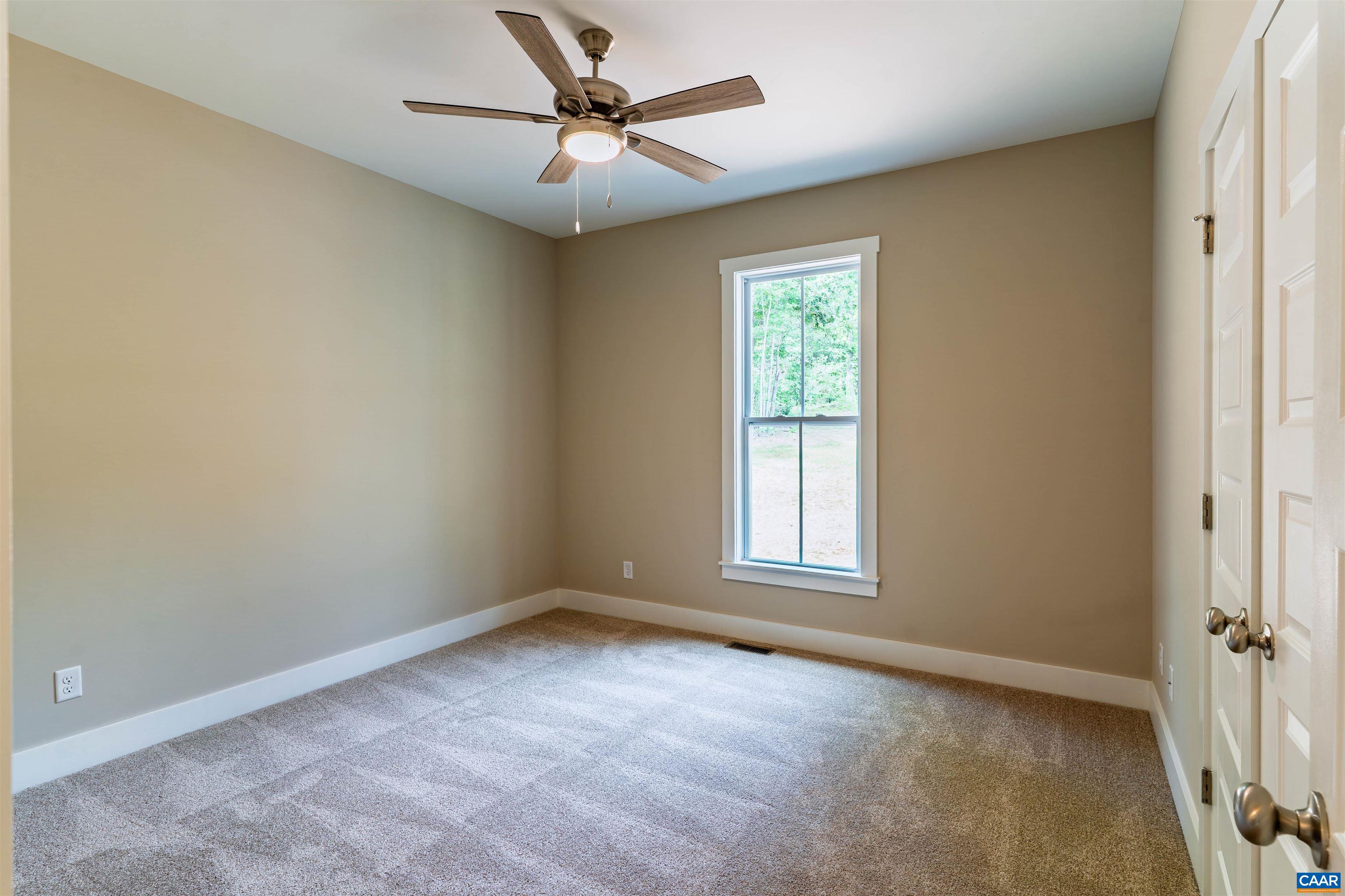 5672 DARLINGTON HEIGHTS RD, FARMVILLE, Virginia 23901, 3 Bedrooms Bedrooms, ,2 BathroomsBathrooms,Residential,5672 DARLINGTON HEIGHTS RD,681129 MLS # 681129 5672 DARLINGTON HEIGHTS RD, FARMVILLE, Virginia 23901, 3 Bedrooms Bedrooms, ,2 BathroomsBathrooms,Residential,5672 DARLINGTON HEIGHTS RD,681129 MLS # 681129