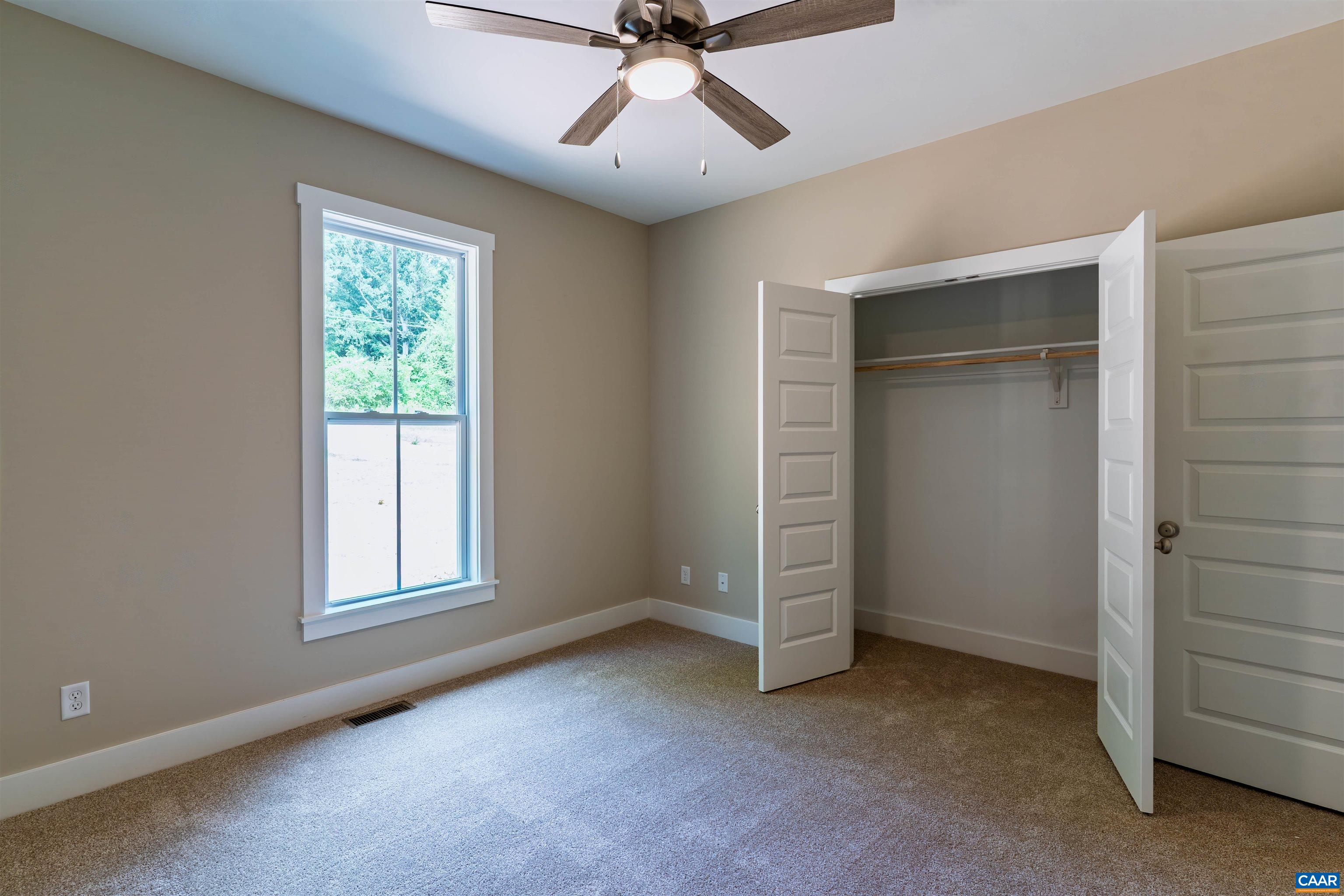 5672 DARLINGTON HEIGHTS RD, FARMVILLE, Virginia 23901, 3 Bedrooms Bedrooms, ,2 BathroomsBathrooms,Residential,5672 DARLINGTON HEIGHTS RD,681129 MLS # 681129 5672 DARLINGTON HEIGHTS RD, FARMVILLE, Virginia 23901, 3 Bedrooms Bedrooms, ,2 BathroomsBathrooms,Residential,5672 DARLINGTON HEIGHTS RD,681129 MLS # 681129