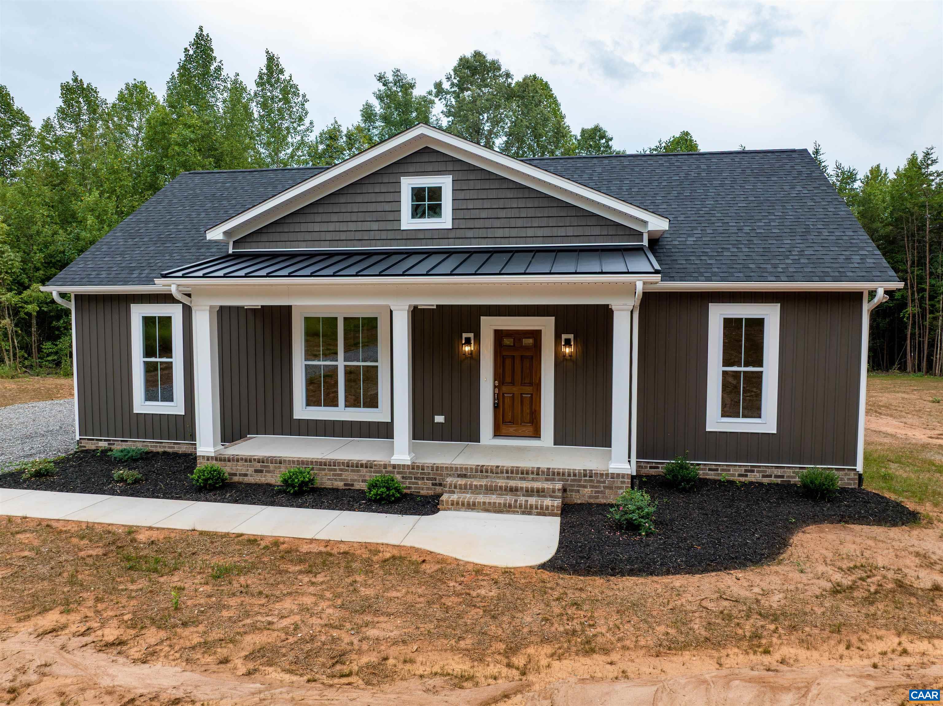 5672 DARLINGTON HEIGHTS RD, FARMVILLE, Virginia 23901, 3 Bedrooms Bedrooms, ,2 BathroomsBathrooms,Residential,5672 DARLINGTON HEIGHTS RD,681129 MLS # 681129 5672 DARLINGTON HEIGHTS RD, FARMVILLE, Virginia 23901, 3 Bedrooms Bedrooms, ,2 BathroomsBathrooms,Residential,5672 DARLINGTON HEIGHTS RD,681129 MLS # 681129