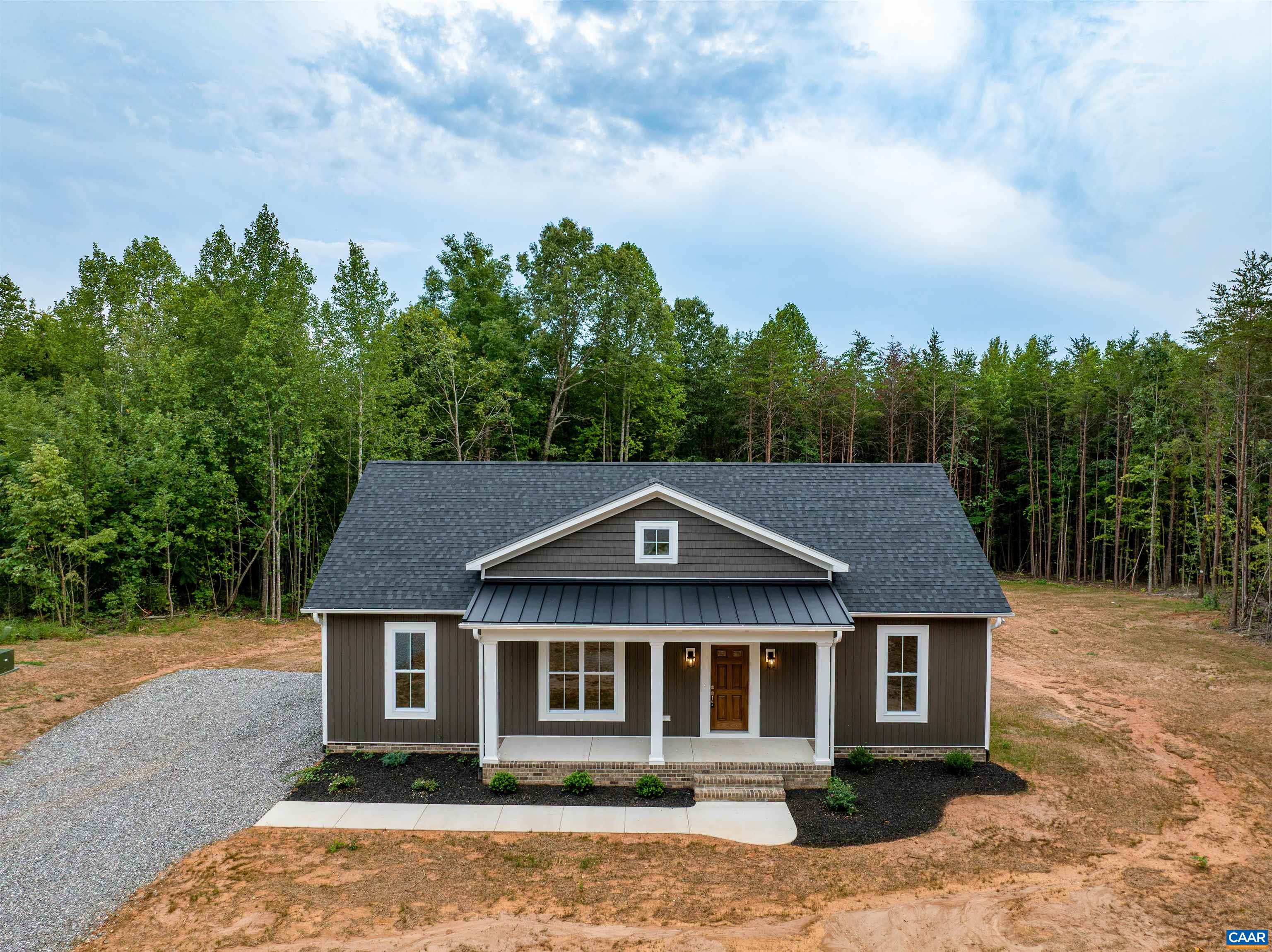 5672 DARLINGTON HEIGHTS RD, FARMVILLE, Virginia 23901, 3 Bedrooms Bedrooms, ,2 BathroomsBathrooms,Residential,5672 DARLINGTON HEIGHTS RD,681129 MLS # 681129 5672 DARLINGTON HEIGHTS RD, FARMVILLE, Virginia 23901, 3 Bedrooms Bedrooms, ,2 BathroomsBathrooms,Residential,5672 DARLINGTON HEIGHTS RD,681129 MLS # 681129