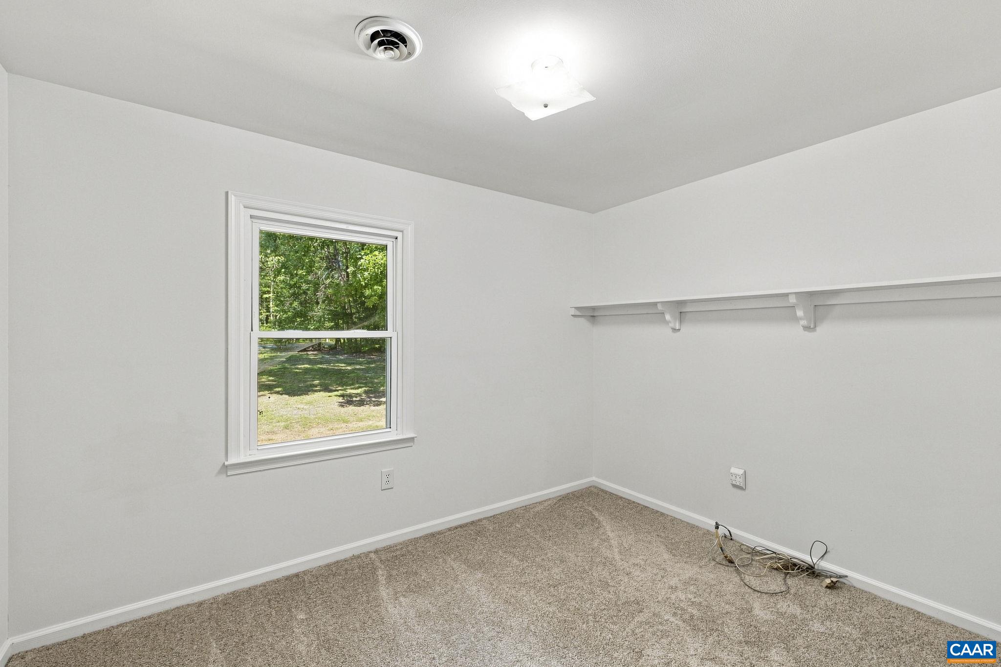 13624 SHANNON HILL RD, LOUISA, Virginia 23093, 4 Bedrooms Bedrooms, ,2 BathroomsBathrooms,Residential,13624 SHANNON HILL RD,681130 MLS # 681130