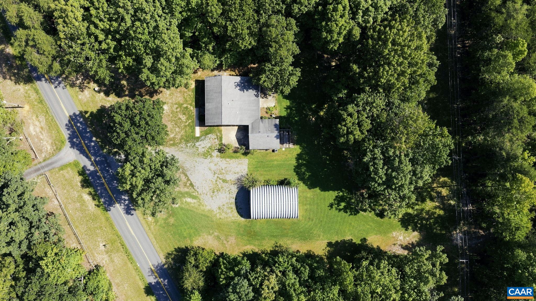 13624 SHANNON HILL RD, LOUISA, Virginia 23093, 4 Bedrooms Bedrooms, ,2 BathroomsBathrooms,Residential,13624 SHANNON HILL RD,681130 MLS # 681130