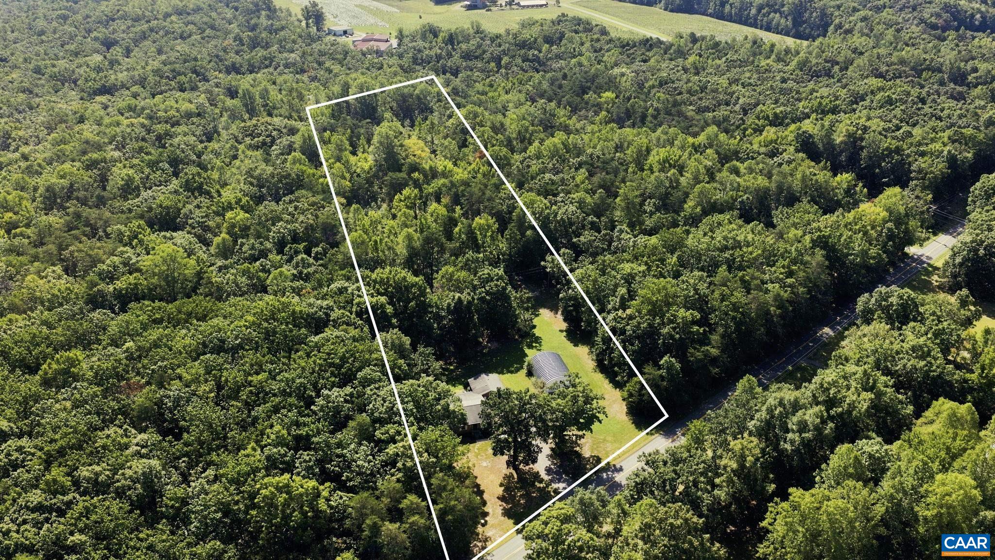 13624 SHANNON HILL RD, LOUISA, Virginia 23093, 4 Bedrooms Bedrooms, ,2 BathroomsBathrooms,Residential,13624 SHANNON HILL RD,681130 MLS # 681130