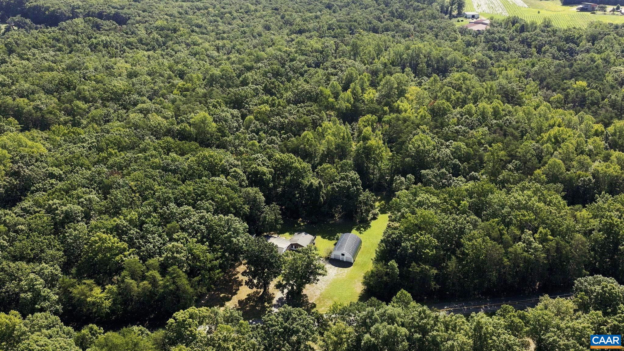 13624 SHANNON HILL RD, LOUISA, Virginia 23093, 4 Bedrooms Bedrooms, ,2 BathroomsBathrooms,Residential,13624 SHANNON HILL RD,681130 MLS # 681130