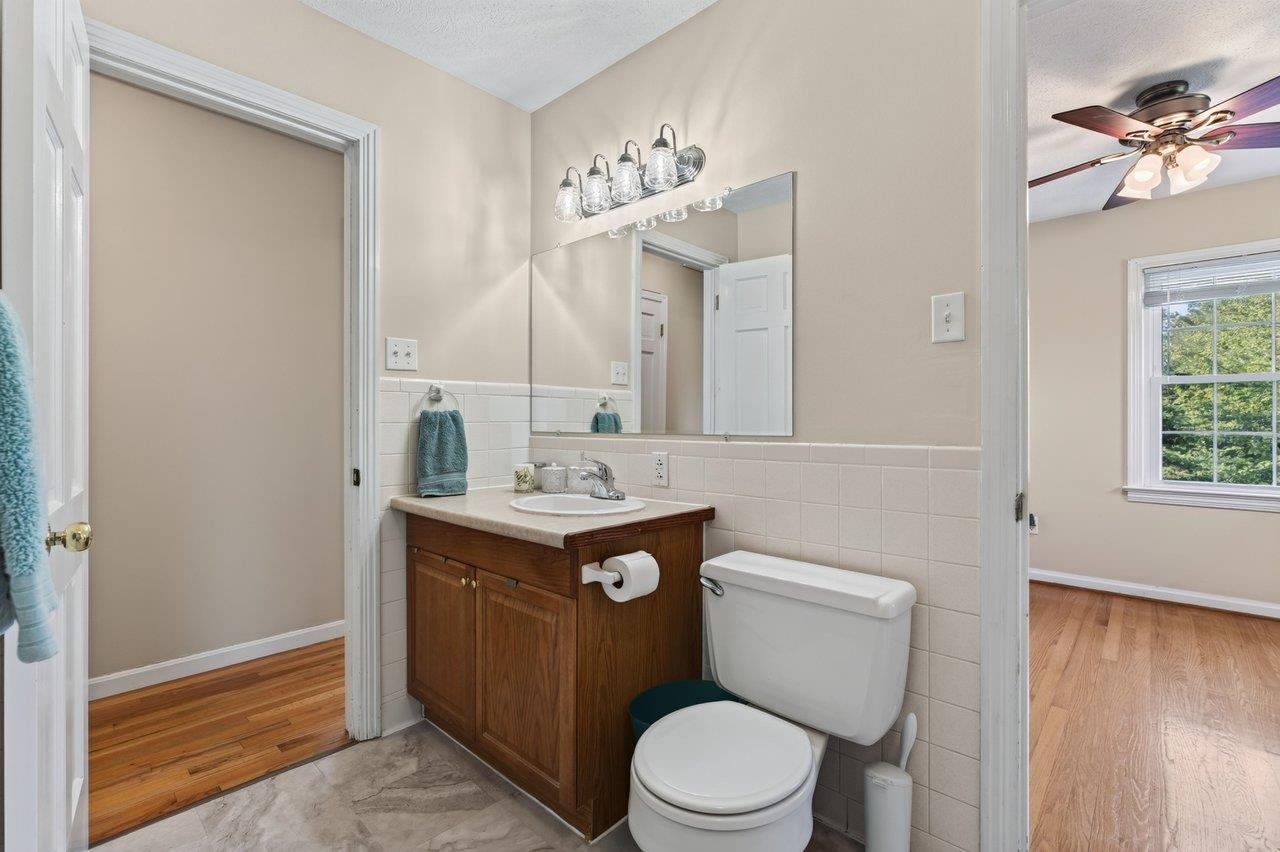1222 WOODCREST CIR, HARRISONBURG, Virginia 22801, 3 Bedrooms Bedrooms, ,2 BathroomsBathrooms,Residential,1222 WOODCREST CIR,681133 MLS # 681133