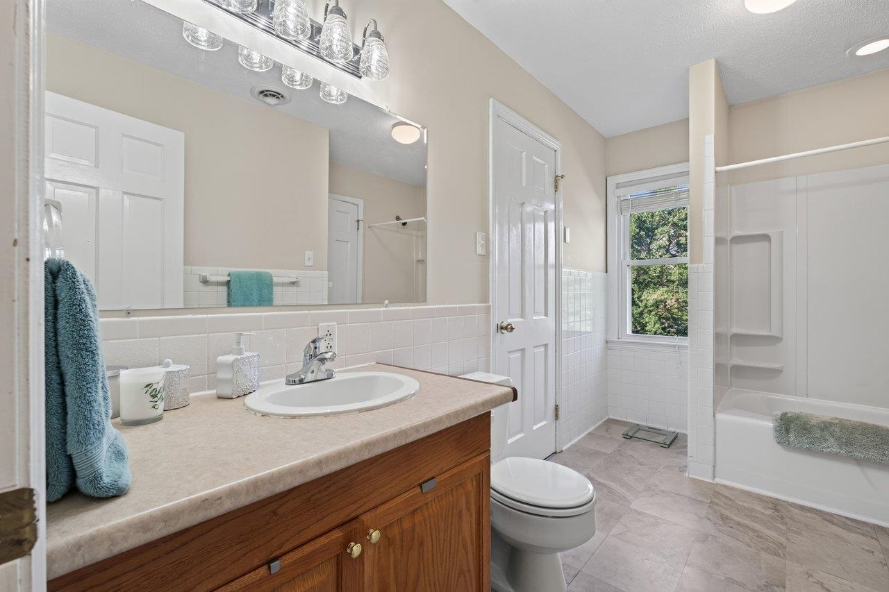 1222 WOODCREST CIR, HARRISONBURG, Virginia 22801, 3 Bedrooms Bedrooms, ,2 BathroomsBathrooms,Residential,1222 WOODCREST CIR,681133 MLS # 681133