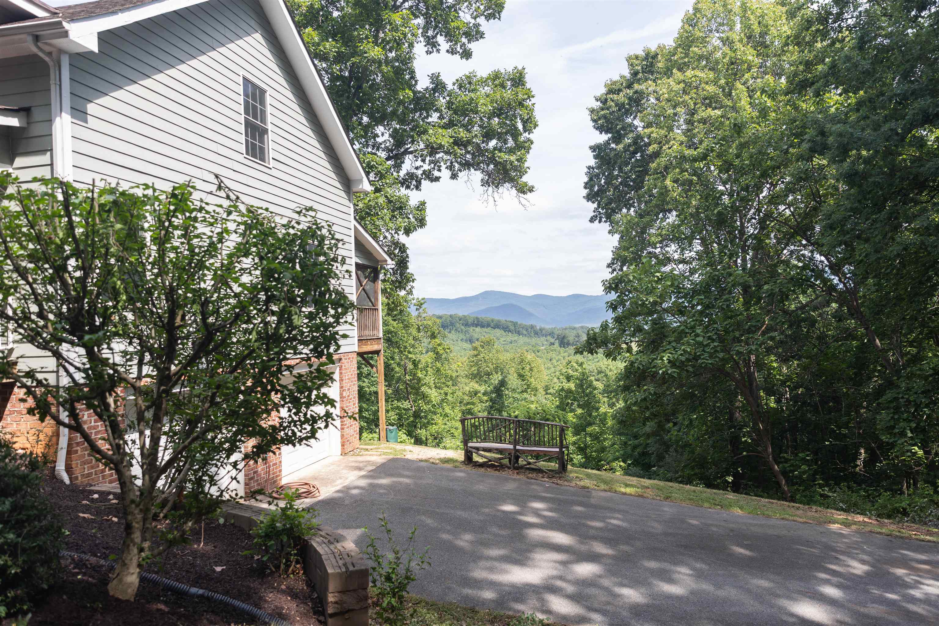 280 DOGWOOD RISE, LEXINGTON, Virginia 24450, 3 Bedrooms Bedrooms, ,3 BathroomsBathrooms,Residential,280 DOGWOOD RISE,681137 MLS # 681137 280 DOGWOOD RISE, LEXINGTON, Virginia 24450, 3 Bedrooms Bedrooms, ,3 BathroomsBathrooms,Residential,280 DOGWOOD RISE,681137 MLS # 681137