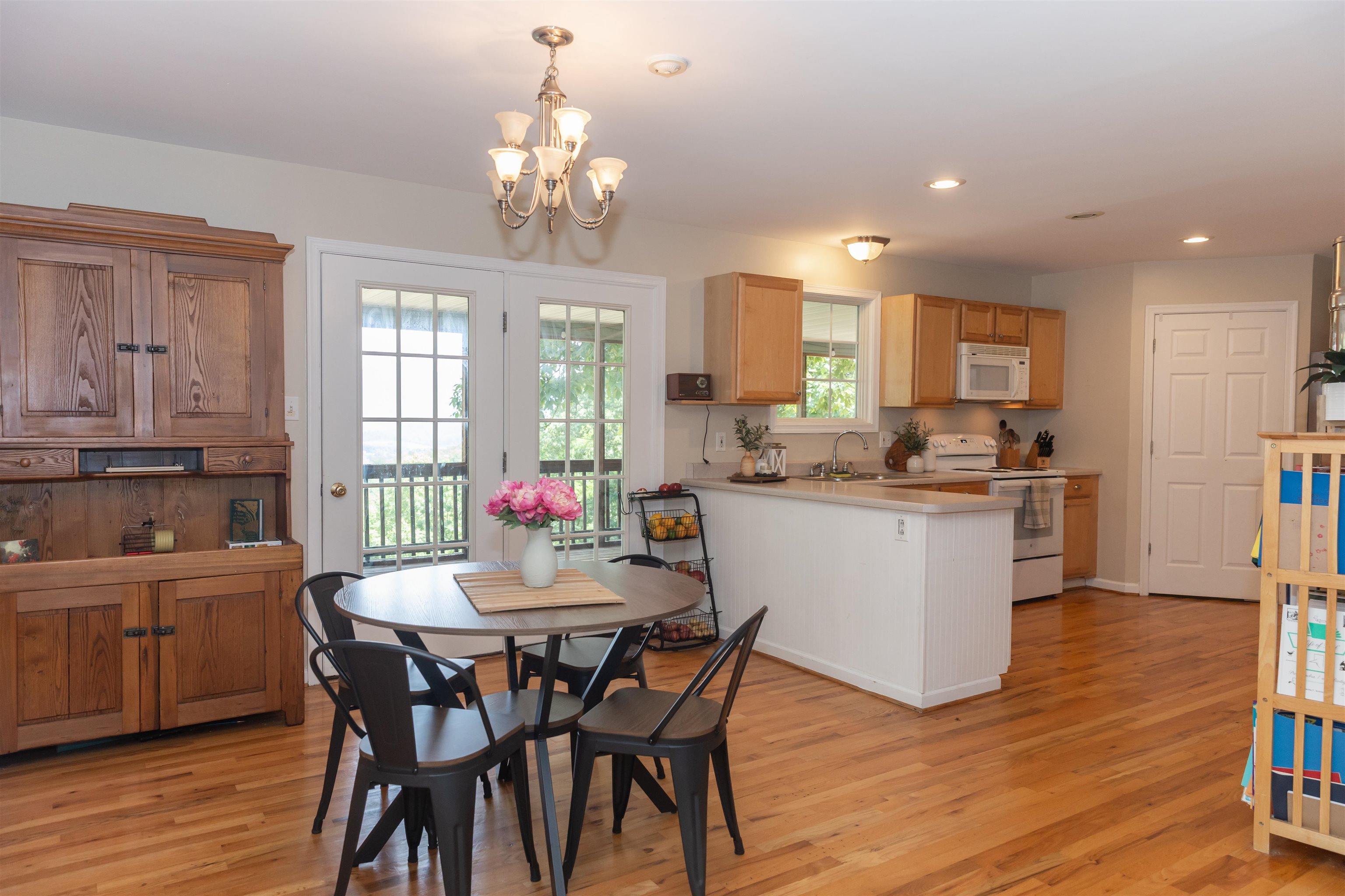 280 DOGWOOD RISE, LEXINGTON, Virginia 24450, 3 Bedrooms Bedrooms, ,3 BathroomsBathrooms,Residential,280 DOGWOOD RISE,681137 MLS # 681137 280 DOGWOOD RISE, LEXINGTON, Virginia 24450, 3 Bedrooms Bedrooms, ,3 BathroomsBathrooms,Residential,280 DOGWOOD RISE,681137 MLS # 681137