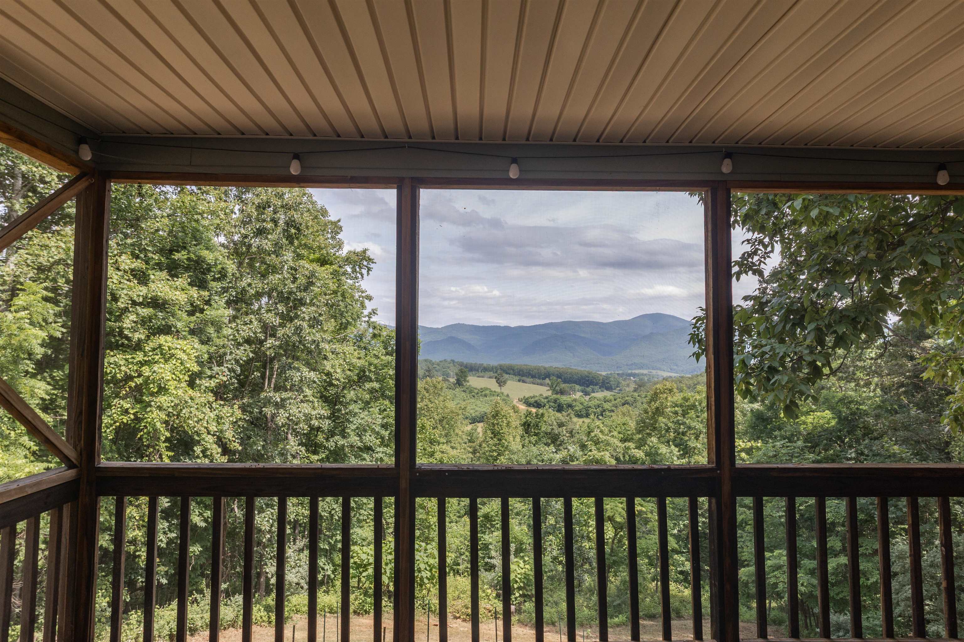 280 DOGWOOD RISE, LEXINGTON, Virginia 24450, 3 Bedrooms Bedrooms, ,3 BathroomsBathrooms,Residential,280 DOGWOOD RISE,681137 MLS # 681137 280 DOGWOOD RISE, LEXINGTON, Virginia 24450, 3 Bedrooms Bedrooms, ,3 BathroomsBathrooms,Residential,280 DOGWOOD RISE,681137 MLS # 681137