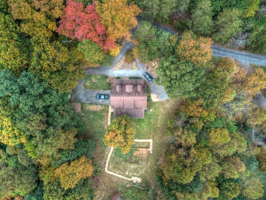 280 DOGWOOD RISE, LEXINGTON, Virginia 24450, 3 Bedrooms Bedrooms, ,3 BathroomsBathrooms,Residential,280 DOGWOOD RISE,681137 MLS # 681137 280 DOGWOOD RISE, LEXINGTON, Virginia 24450, 3 Bedrooms Bedrooms, ,3 BathroomsBathrooms,Residential,280 DOGWOOD RISE,681137 MLS # 681137