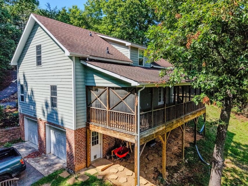 280 DOGWOOD RISE, LEXINGTON, Virginia 24450, 3 Bedrooms Bedrooms, ,3 BathroomsBathrooms,Residential,280 DOGWOOD RISE,681137 MLS # 681137 280 DOGWOOD RISE, LEXINGTON, Virginia 24450, 3 Bedrooms Bedrooms, ,3 BathroomsBathrooms,Residential,280 DOGWOOD RISE,681137 MLS # 681137