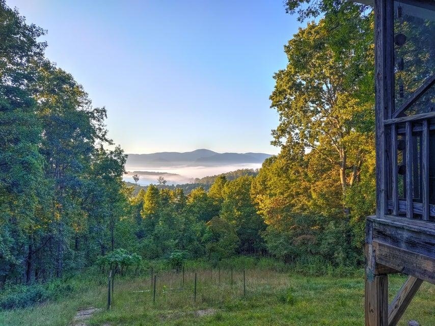 280 DOGWOOD RISE, LEXINGTON, Virginia 24450, 3 Bedrooms Bedrooms, ,3 BathroomsBathrooms,Residential,280 DOGWOOD RISE,681137 MLS # 681137 280 DOGWOOD RISE, LEXINGTON, Virginia 24450, 3 Bedrooms Bedrooms, ,3 BathroomsBathrooms,Residential,280 DOGWOOD RISE,681137 MLS # 681137