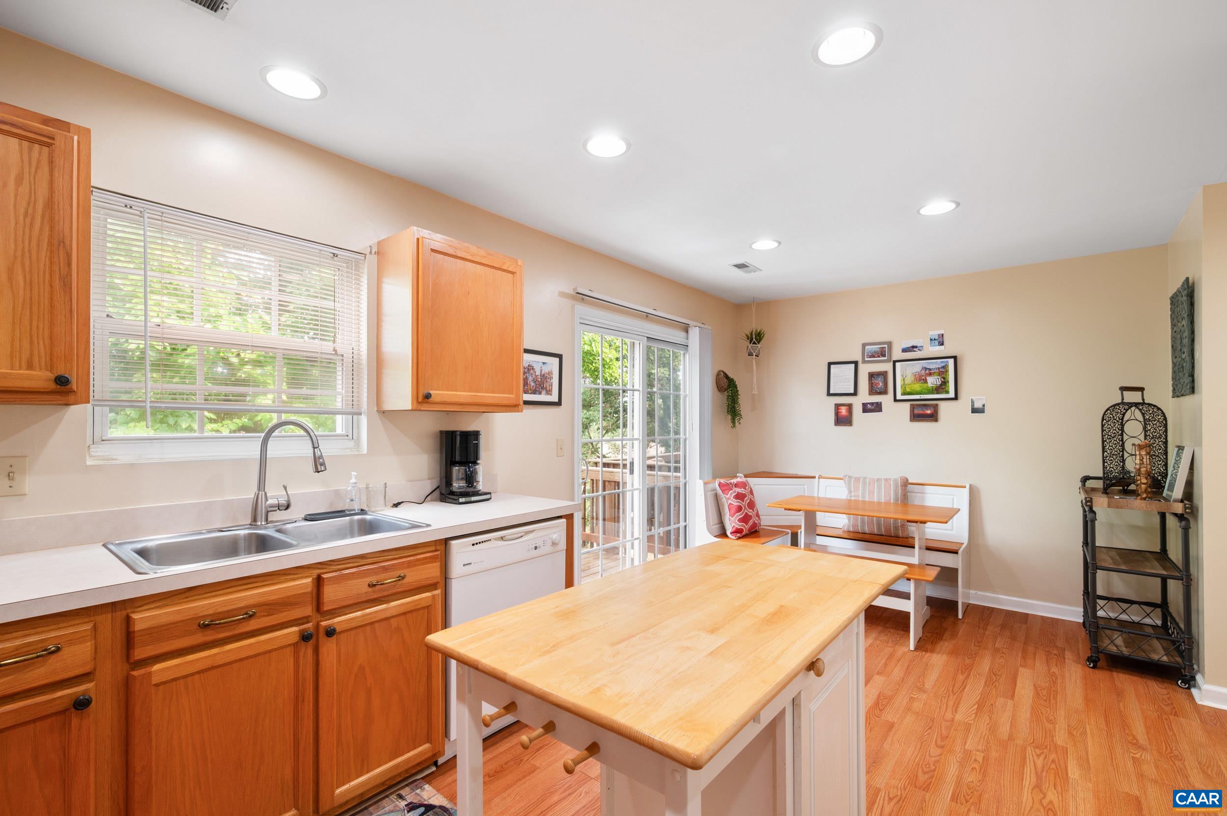 103 HARTFORD CT, CHARLOTTESVILLE, Virginia 22902, 4 Bedrooms Bedrooms, ,3 BathroomsBathrooms,Residential,Affordable Belmont Townhome,103 HARTFORD CT,679737 MLS # 679737