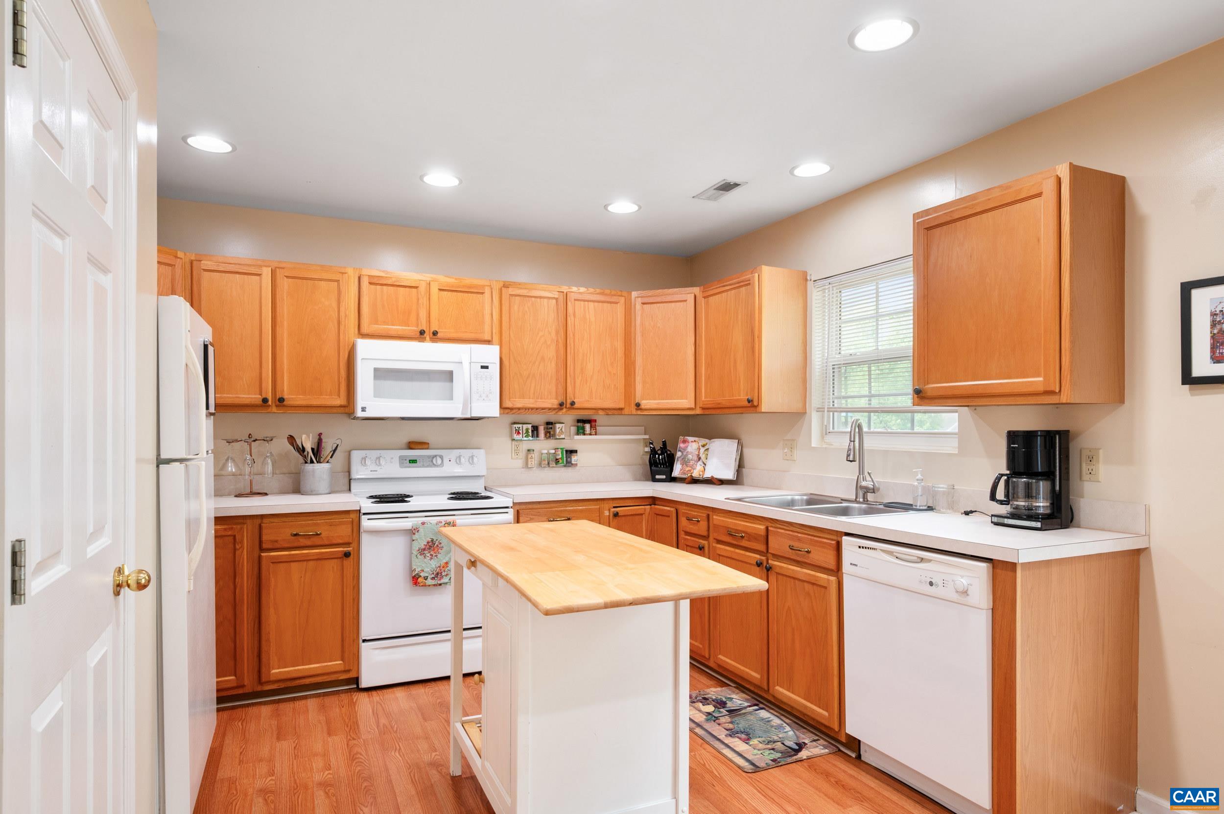 103 HARTFORD CT, CHARLOTTESVILLE, Virginia 22902, 4 Bedrooms Bedrooms, ,3 BathroomsBathrooms,Residential,Affordable Belmont Townhome,103 HARTFORD CT,679737 MLS # 679737