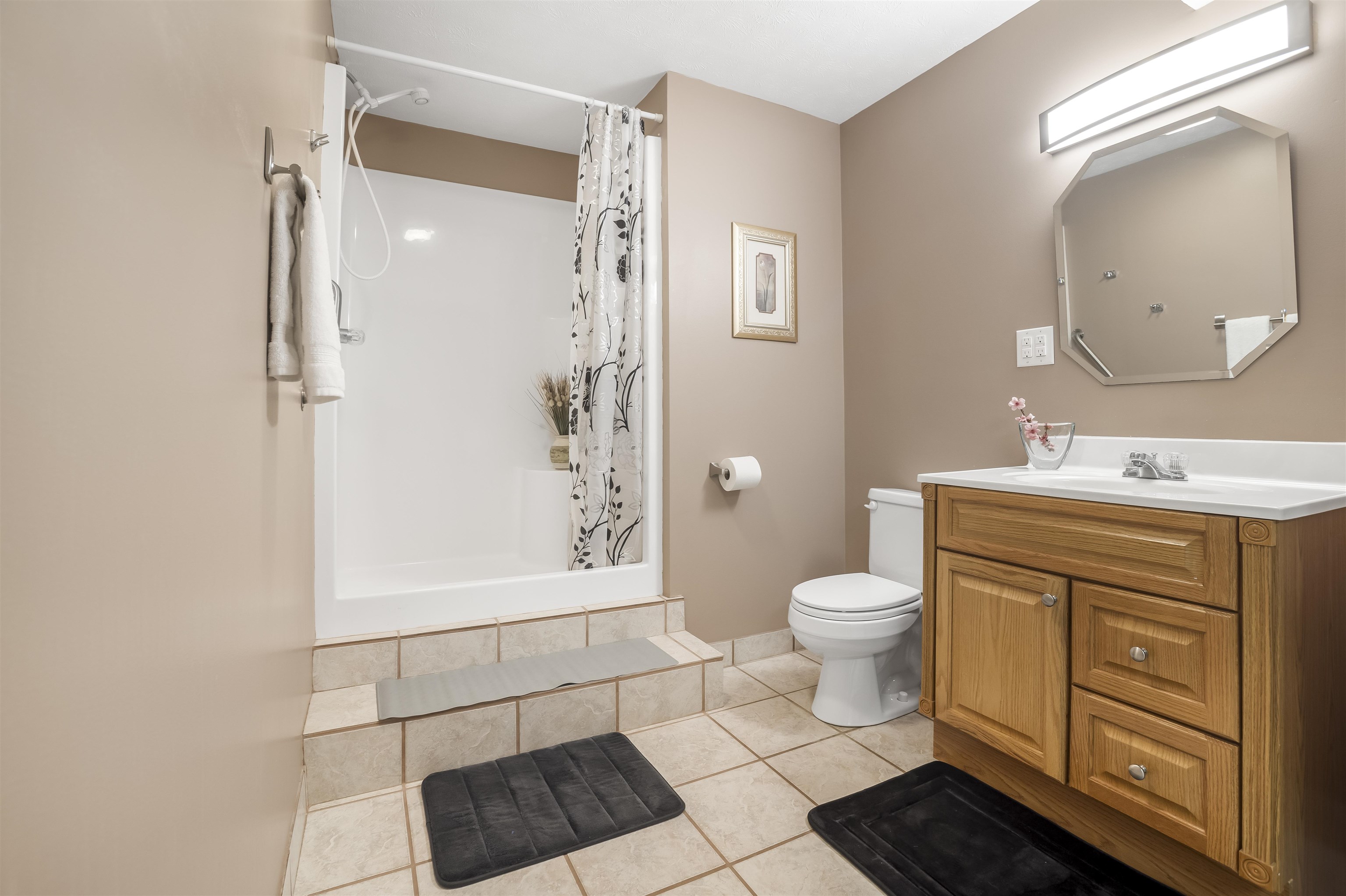 105 AMBER LN, BRIDGEWATER, Virginia 22812, 4 Bedrooms Bedrooms, ,3 BathroomsBathrooms,Residential,105 AMBER LN,680541 MLS # 680541