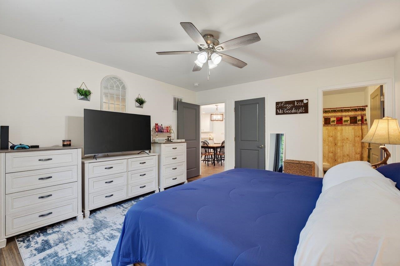 181 CRIMORA STATION LN, CRIMORA, Virginia 24431, 3 Bedrooms Bedrooms, ,2 BathroomsBathrooms,Residential,181 CRIMORA STATION LN,681068 MLS # 681068 181 CRIMORA STATION LN, CRIMORA, Virginia 24431, 3 Bedrooms Bedrooms, ,2 BathroomsBathrooms,Residential,181 CRIMORA STATION LN,681068 MLS # 681068