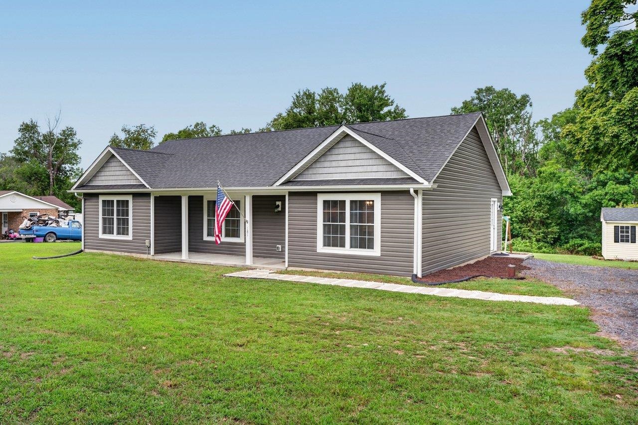 181 CRIMORA STATION LN, CRIMORA, Virginia 24431, 3 Bedrooms Bedrooms, ,2 BathroomsBathrooms,Residential,181 CRIMORA STATION LN,681068 MLS # 681068 181 CRIMORA STATION LN, CRIMORA, Virginia 24431, 3 Bedrooms Bedrooms, ,2 BathroomsBathrooms,Residential,181 CRIMORA STATION LN,681068 MLS # 681068