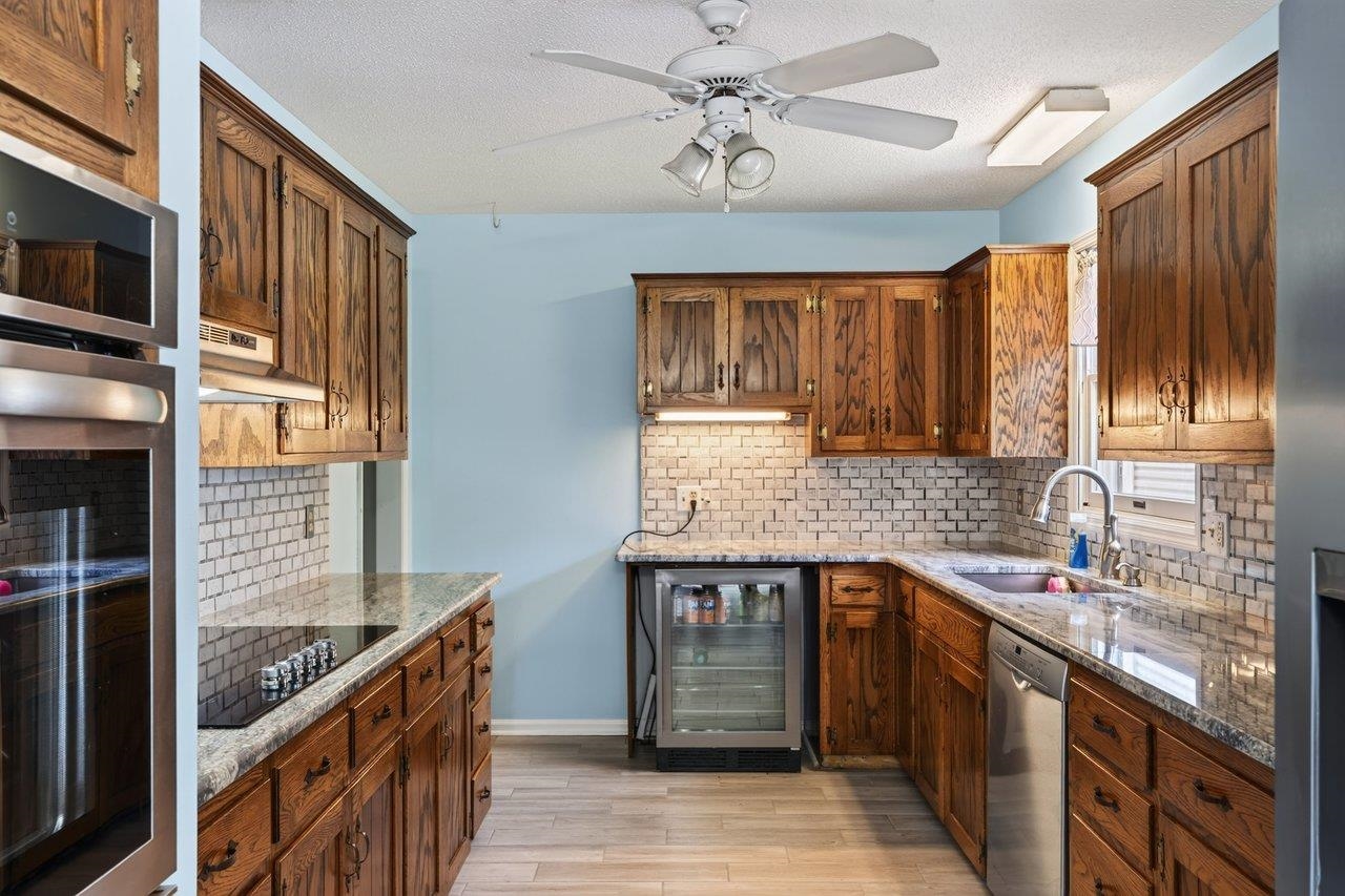 6055 WHIPPOORWILL LN, ROCKINGHAM, Virginia 22802, 4 Bedrooms Bedrooms, ,2 BathroomsBathrooms,Residential,6055 WHIPPOORWILL LN,681140 MLS # 681140 6055 WHIPPOORWILL LN, ROCKINGHAM, Virginia 22802, 4 Bedrooms Bedrooms, ,2 BathroomsBathrooms,Residential,6055 WHIPPOORWILL LN,681140 MLS # 681140