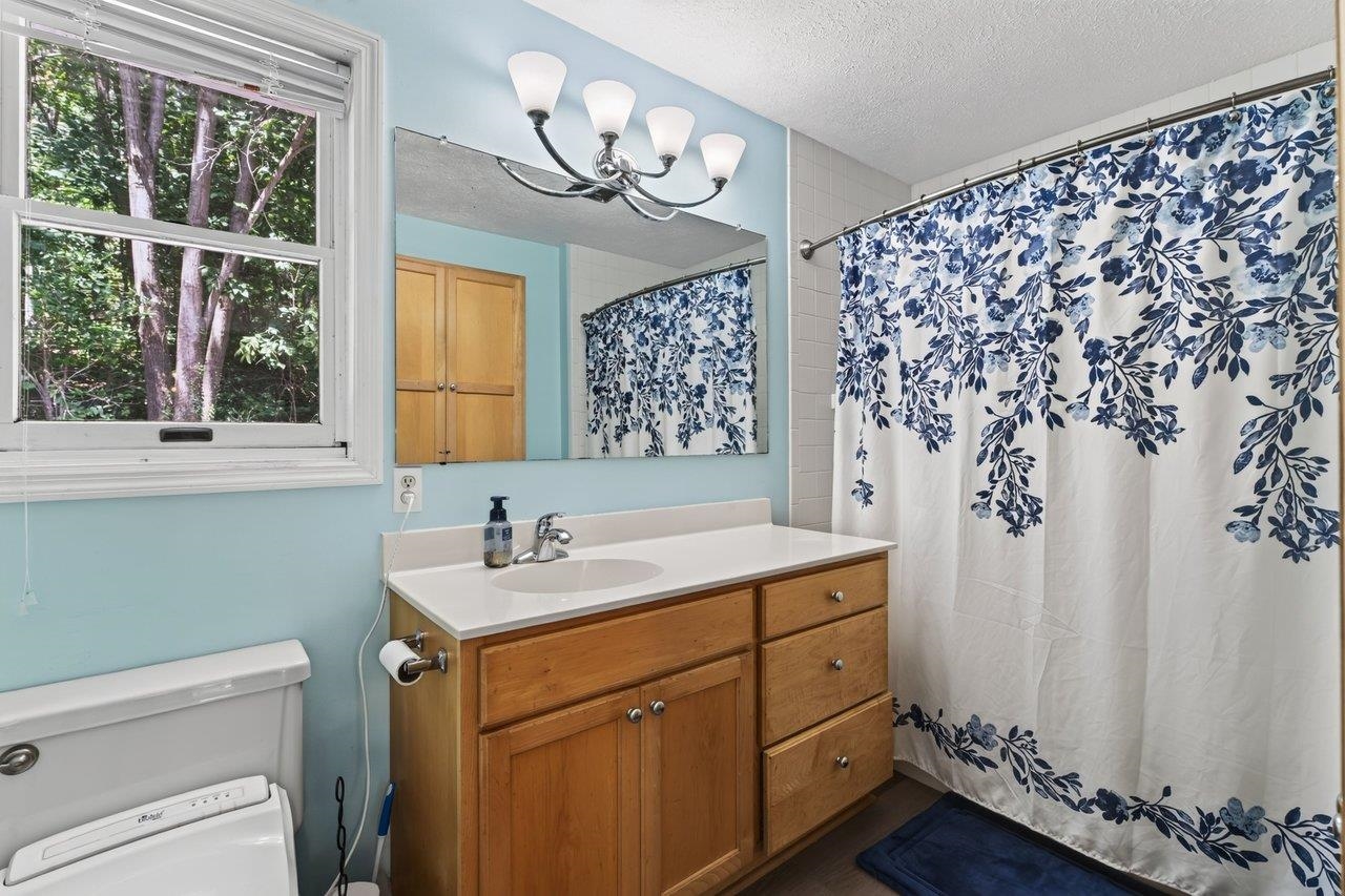 6055 WHIPPOORWILL LN, ROCKINGHAM, Virginia 22802, 4 Bedrooms Bedrooms, ,2 BathroomsBathrooms,Residential,6055 WHIPPOORWILL LN,681140 MLS # 681140 6055 WHIPPOORWILL LN, ROCKINGHAM, Virginia 22802, 4 Bedrooms Bedrooms, ,2 BathroomsBathrooms,Residential,6055 WHIPPOORWILL LN,681140 MLS # 681140