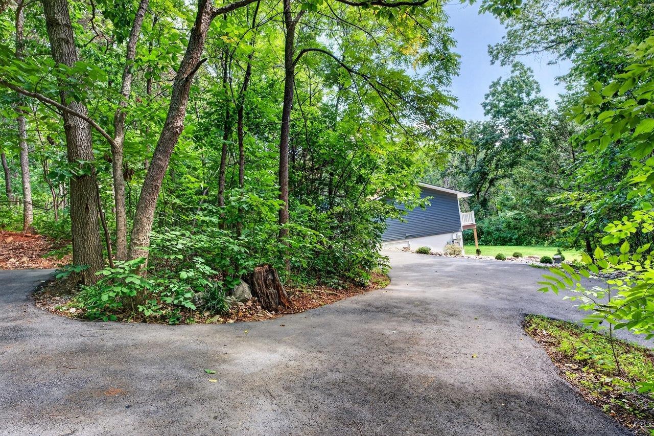 6055 WHIPPOORWILL LN, ROCKINGHAM, Virginia 22802, 4 Bedrooms Bedrooms, ,2 BathroomsBathrooms,Residential,6055 WHIPPOORWILL LN,681140 MLS # 681140 6055 WHIPPOORWILL LN, ROCKINGHAM, Virginia 22802, 4 Bedrooms Bedrooms, ,2 BathroomsBathrooms,Residential,6055 WHIPPOORWILL LN,681140 MLS # 681140