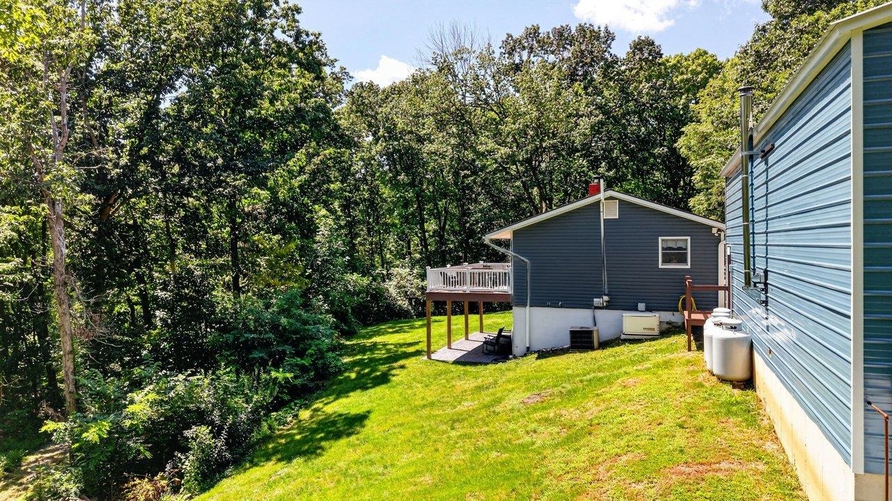 6055 WHIPPOORWILL LN, ROCKINGHAM, Virginia 22802, 4 Bedrooms Bedrooms, ,2 BathroomsBathrooms,Residential,6055 WHIPPOORWILL LN,681140 MLS # 681140 6055 WHIPPOORWILL LN, ROCKINGHAM, Virginia 22802, 4 Bedrooms Bedrooms, ,2 BathroomsBathrooms,Residential,6055 WHIPPOORWILL LN,681140 MLS # 681140