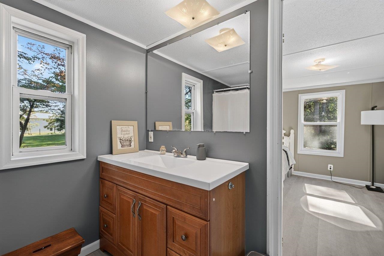 406 TRAYFOOT RD, GROTTOES, Virginia 24441, 3 Bedrooms Bedrooms, ,2 BathroomsBathrooms,Residential,406 TRAYFOOT RD,681141 MLS # 681141