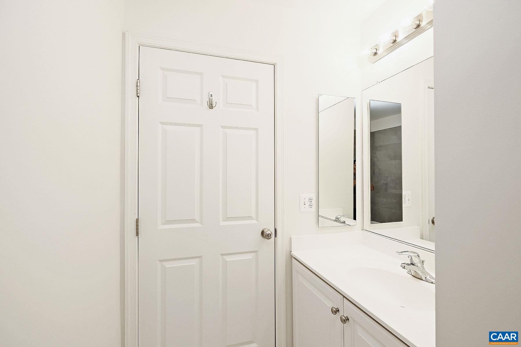 923 BING LN, CHARLOTTESVILLE, Virginia 22903, 4 Bedrooms Bedrooms, ,3 BathroomsBathrooms,Residential,923 BING LN,681143 MLS # 681143