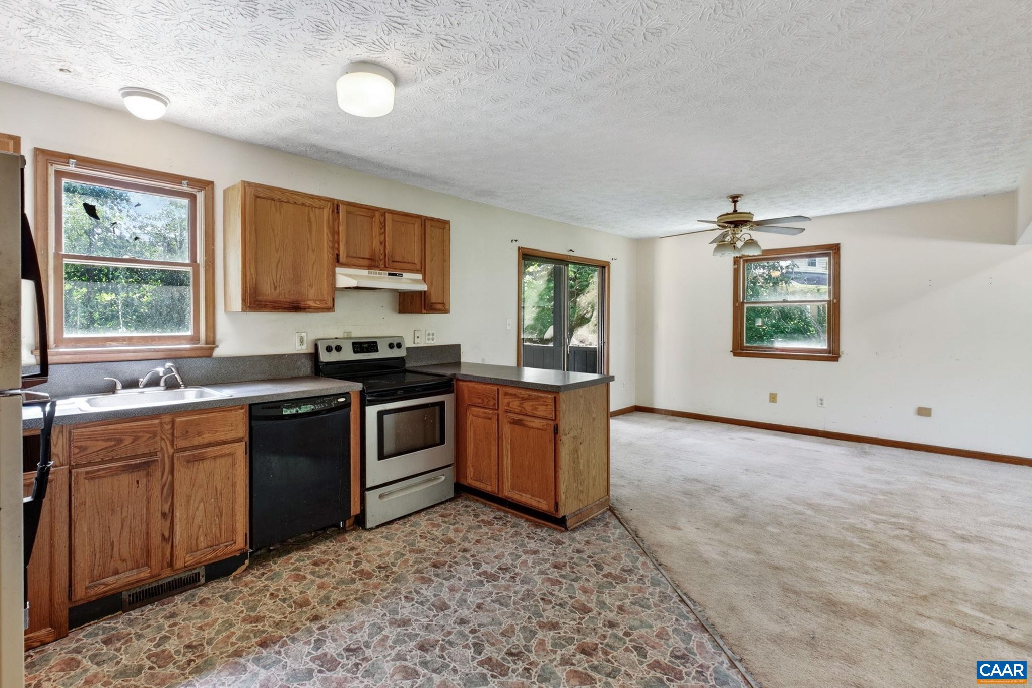 6 OAK GROVE RD, PALMYRA, Virginia 22963, 3 Bedrooms Bedrooms, ,2 BathroomsBathrooms,Residential,6 OAK GROVE RD,681154 MLS # 681154 6 OAK GROVE RD, PALMYRA, Virginia 22963, 3 Bedrooms Bedrooms, ,2 BathroomsBathrooms,Residential,6 OAK GROVE RD,681154 MLS # 681154
